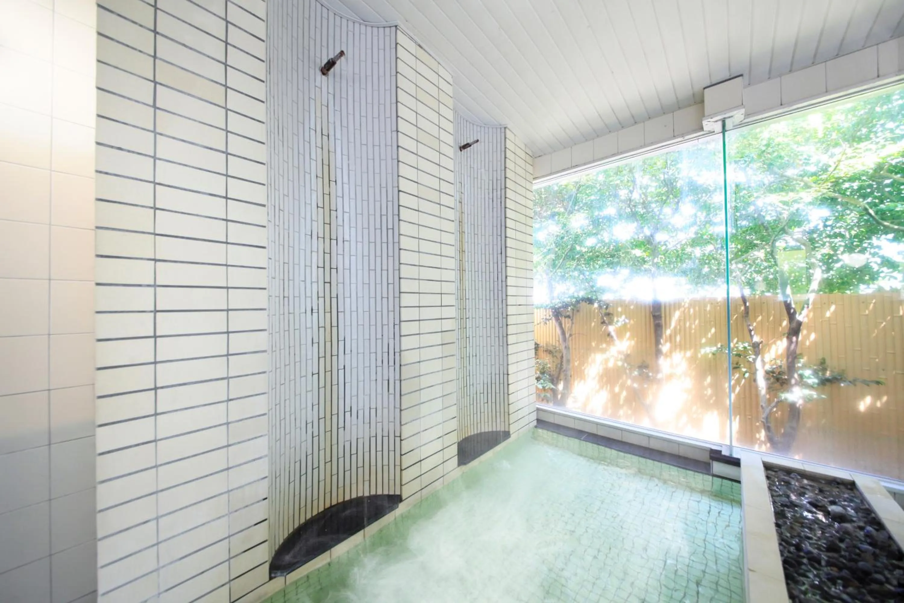 Public Bath in Izuajiro-onsen Shoufuen