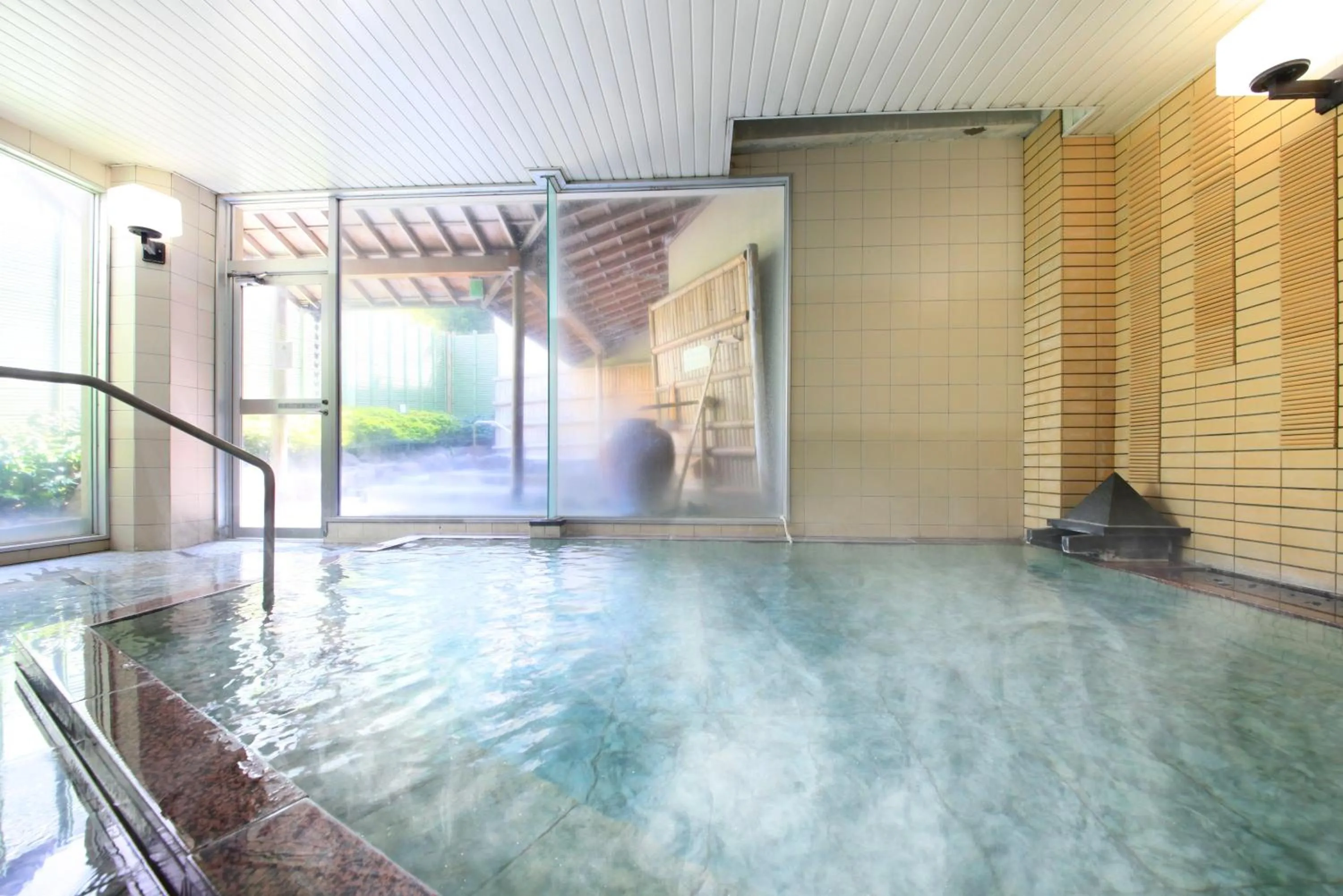 Public Bath in Izuajiro-onsen Shoufuen