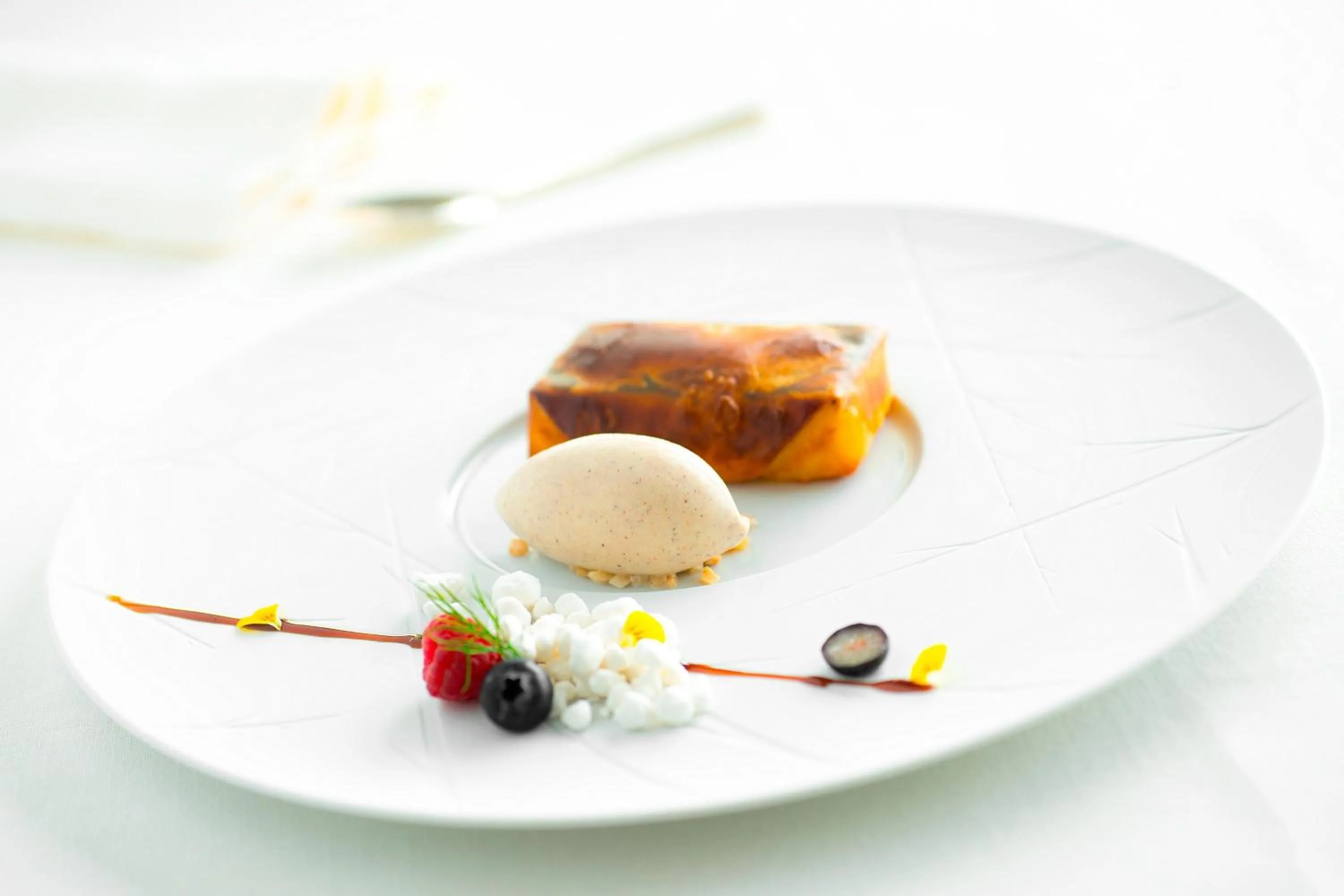 Restaurant/places to eat in Sheraton Lisboa Hotel & Spa