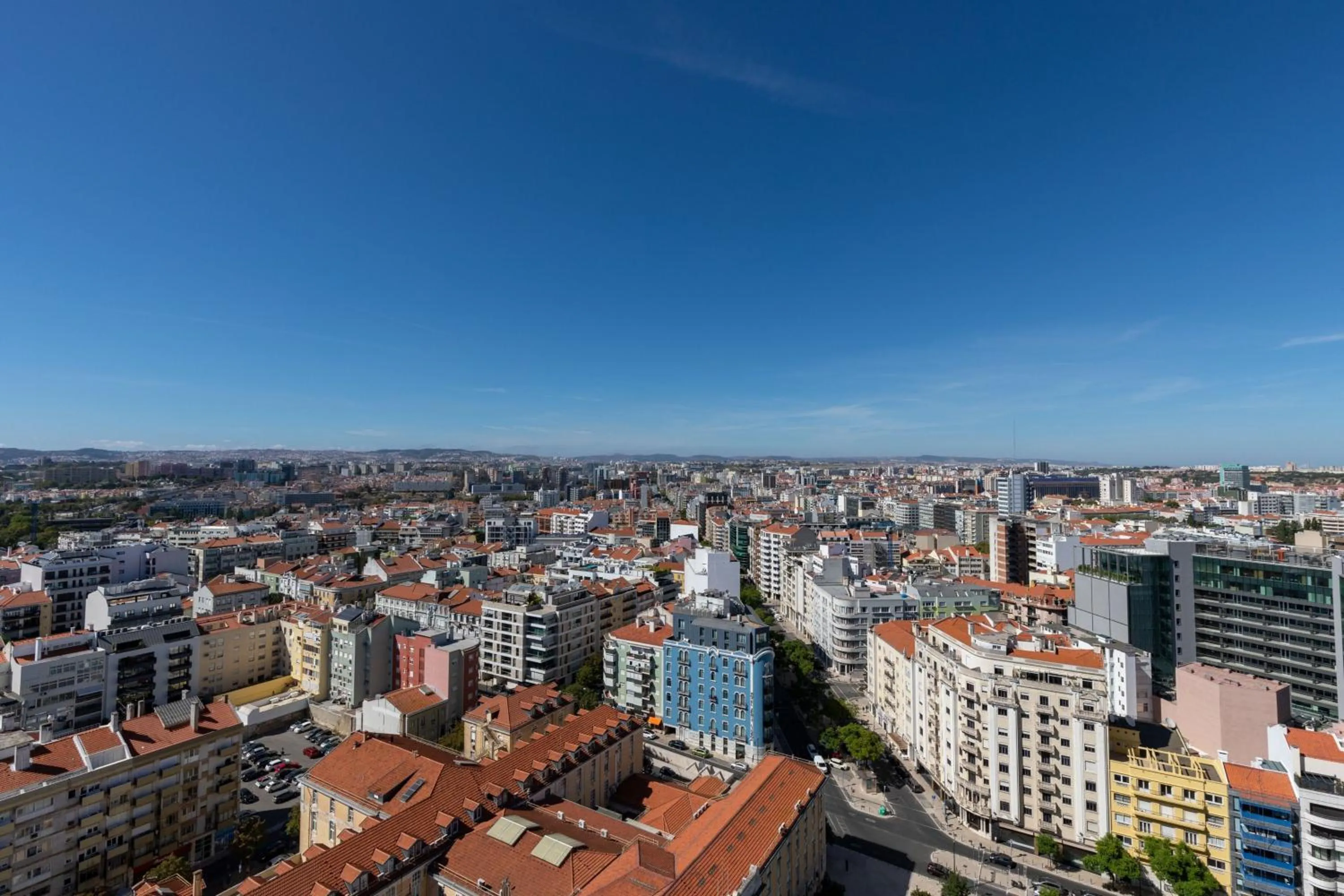 Photo of the whole room in Sheraton Lisboa Hotel & Spa