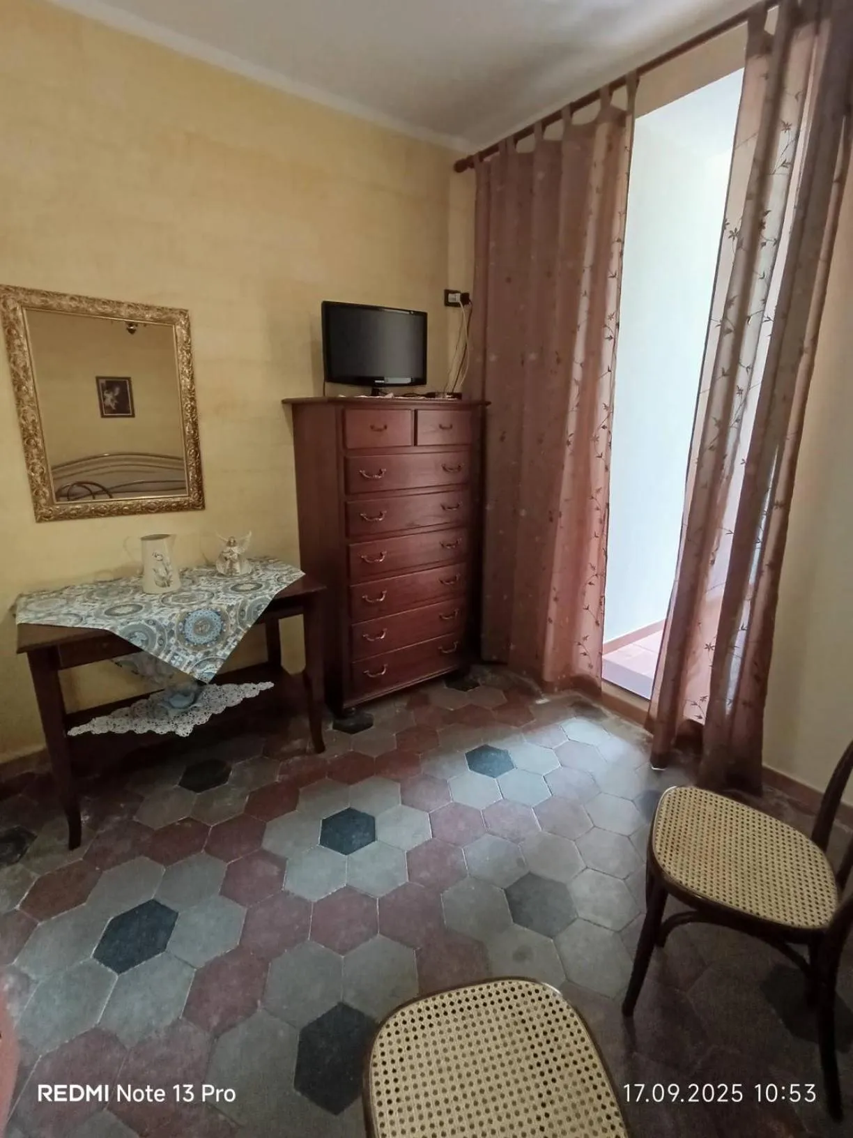 TV and multimedia in Antico Palazzo