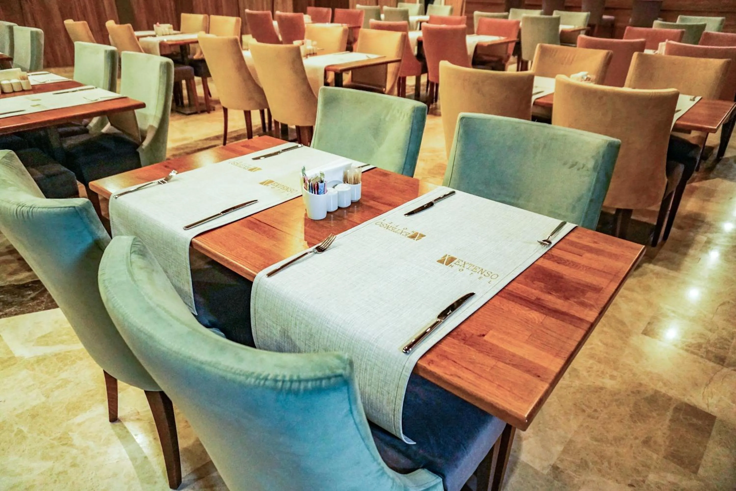 Buffet breakfast in Extenso Hotel