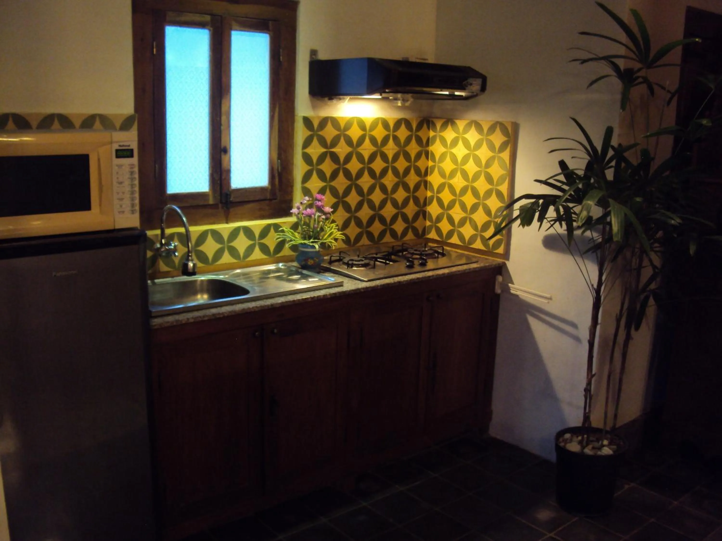 Kitchen or kitchenette in Ubud Syailendra Villas