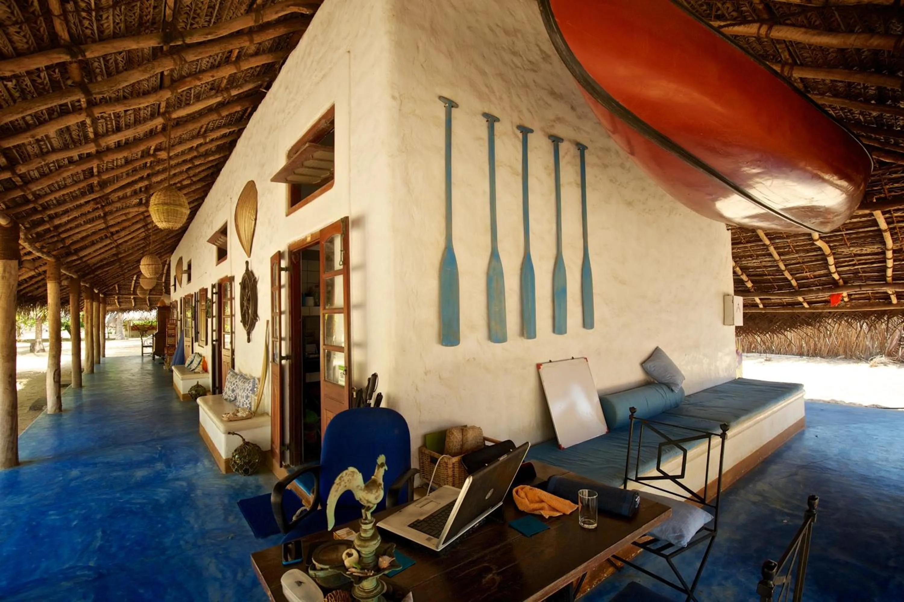 Property building in Dolphin Beach Resort