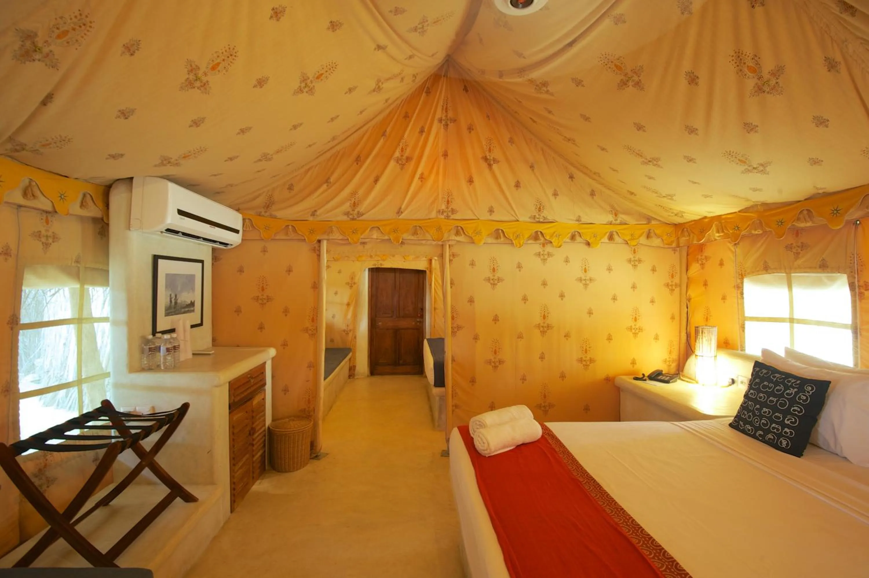 Photo of the whole room, Bed in Dolphin Beach Resort