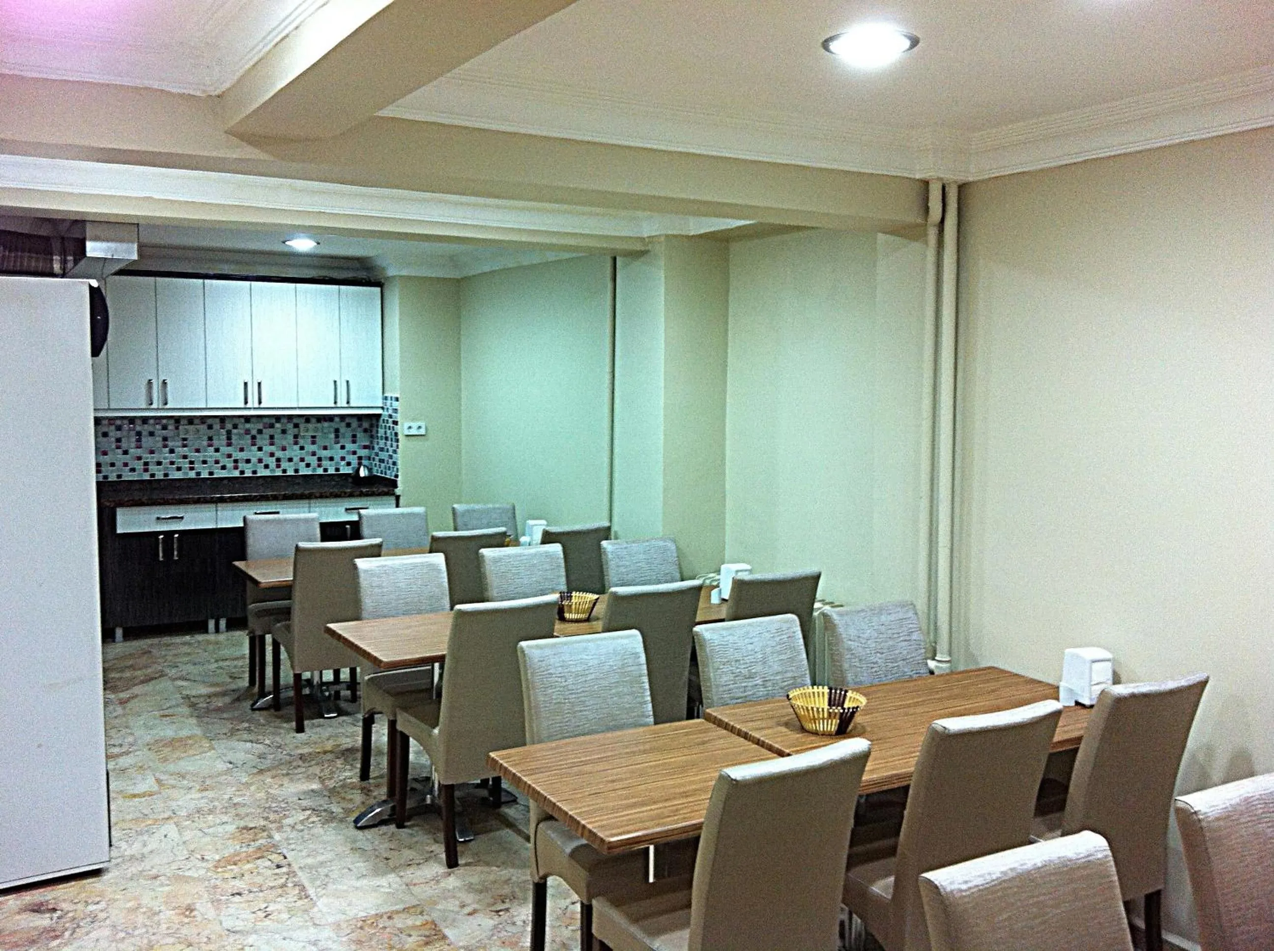 Restaurant/places to eat in Hotel Yonca