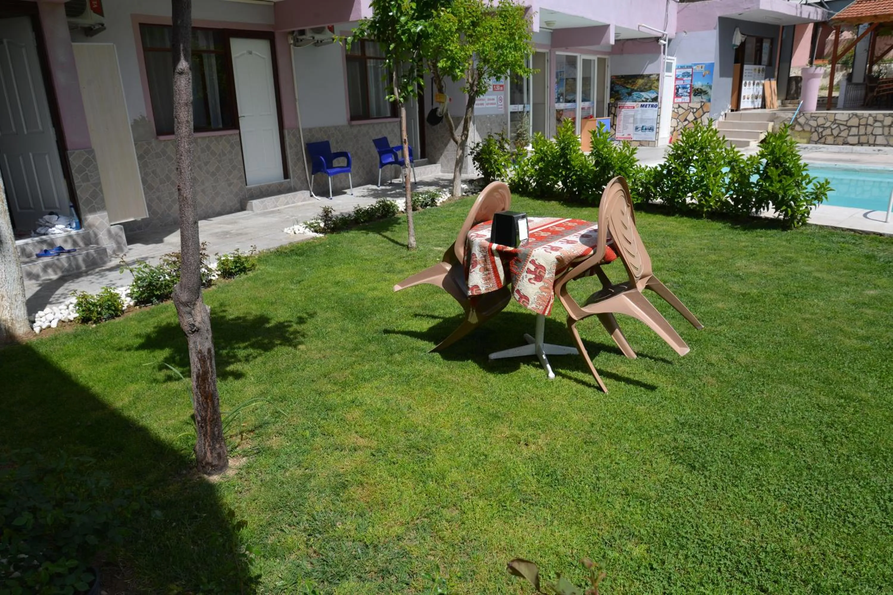 Patio in Sunrise Aya Hotel