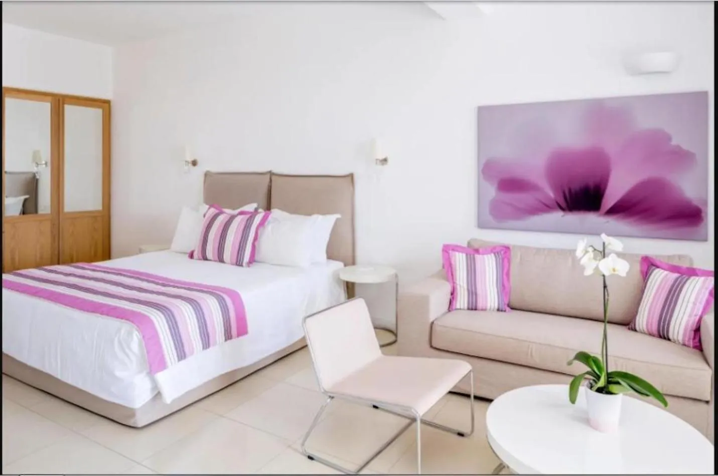 Bed in DeLight Boutique Hotel - Small Luxury Hotels of the World