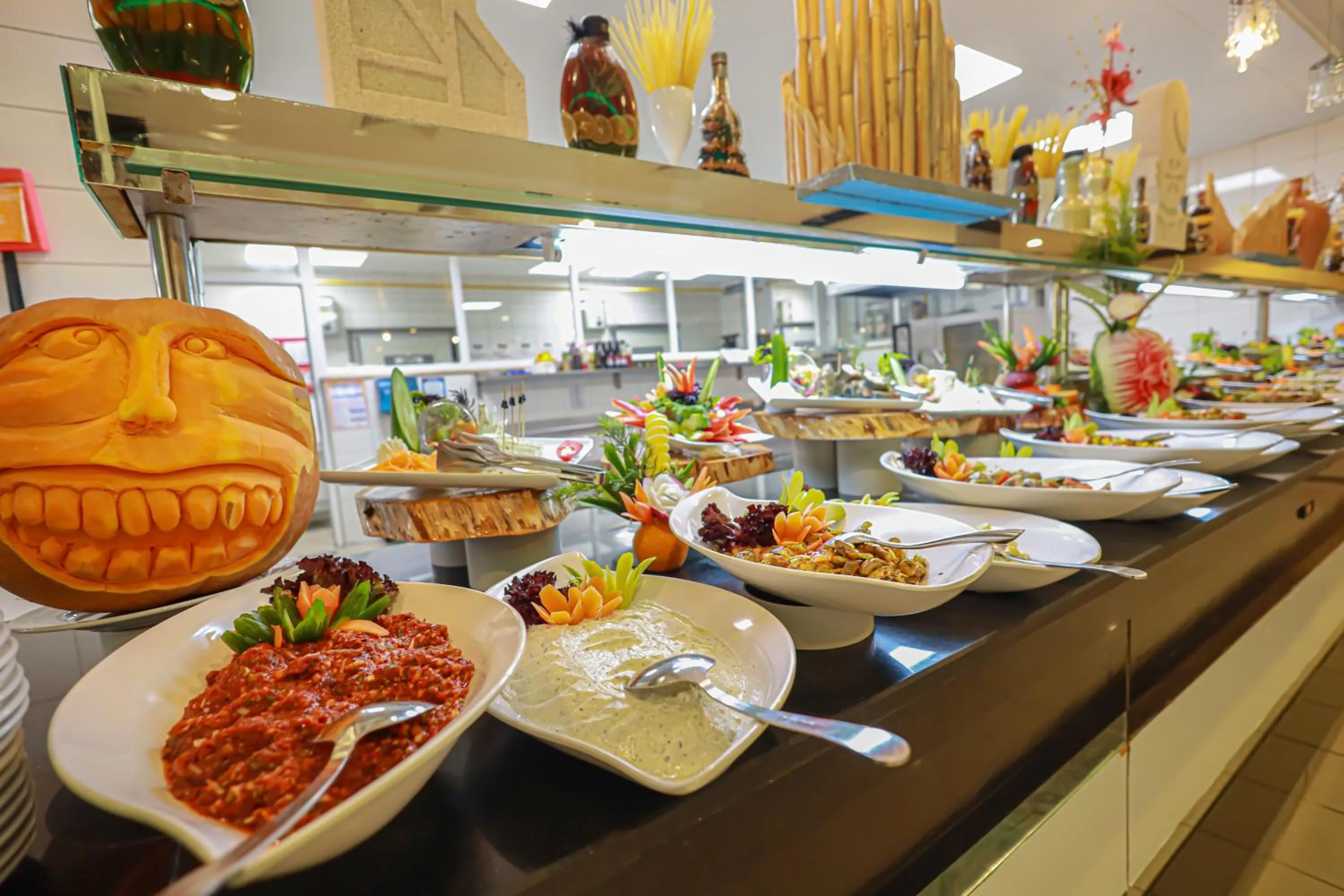 kitchen in Side Kum Hotel