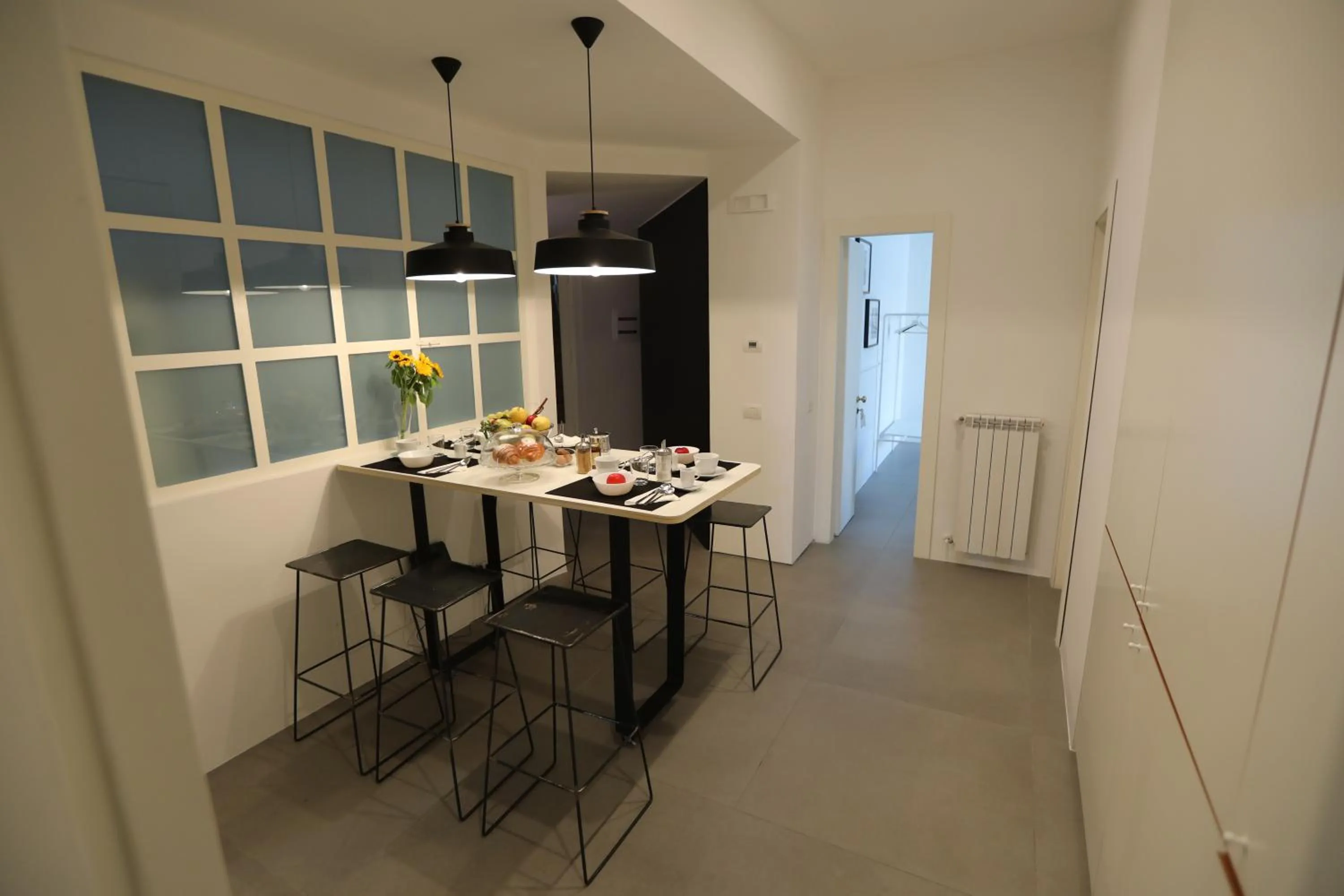 Breakfast in The Station Napoli