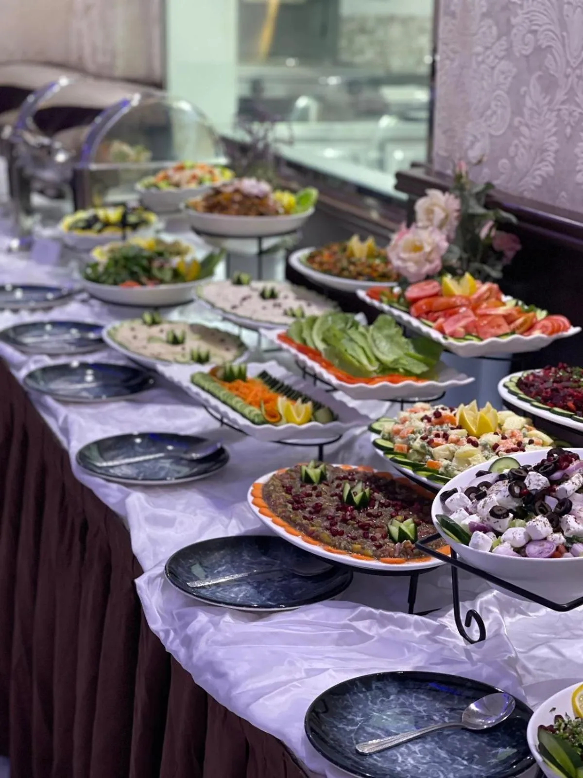 Restaurant/places to eat in Viola Hotel