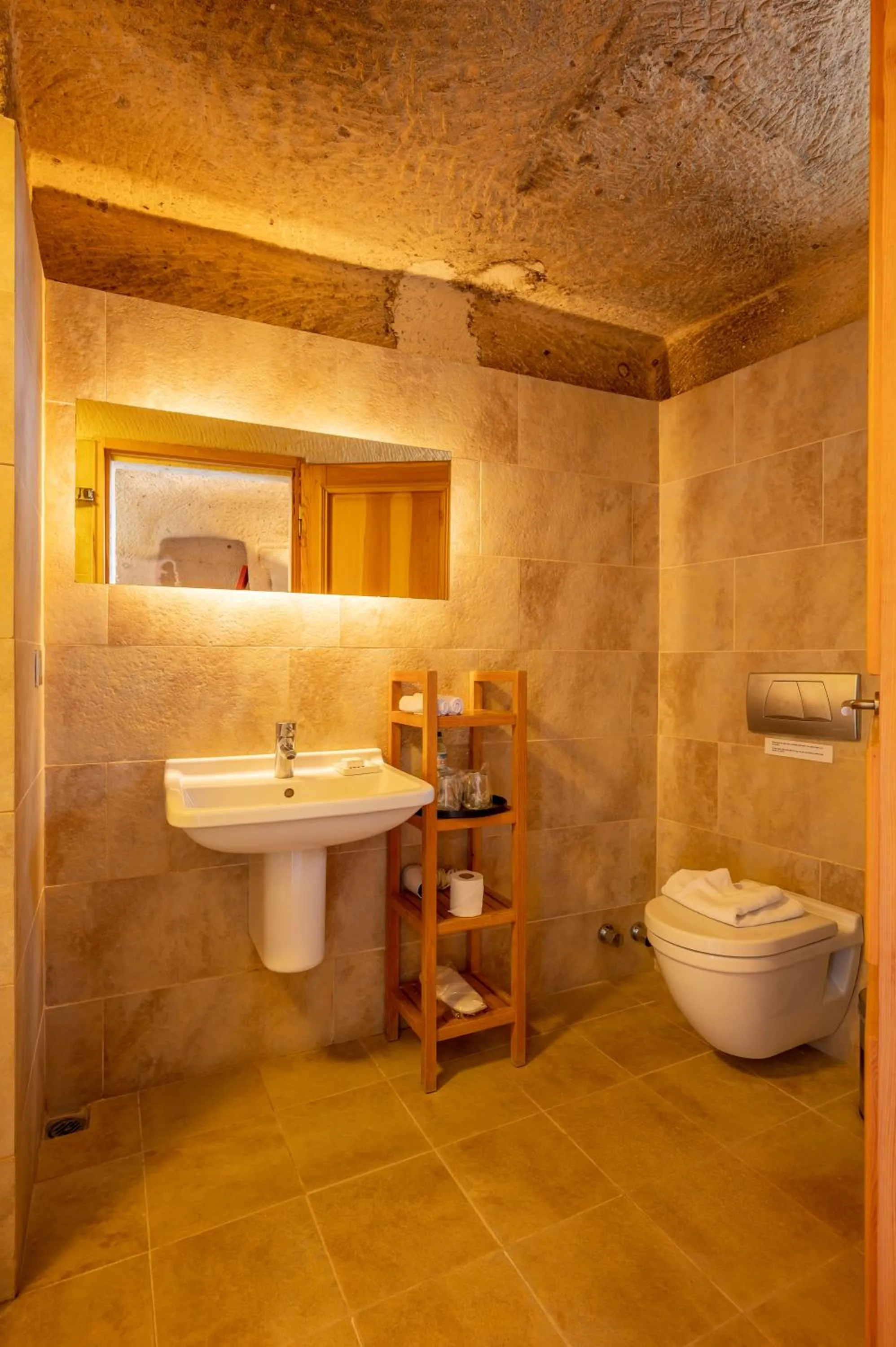 Bathroom in Serinn House