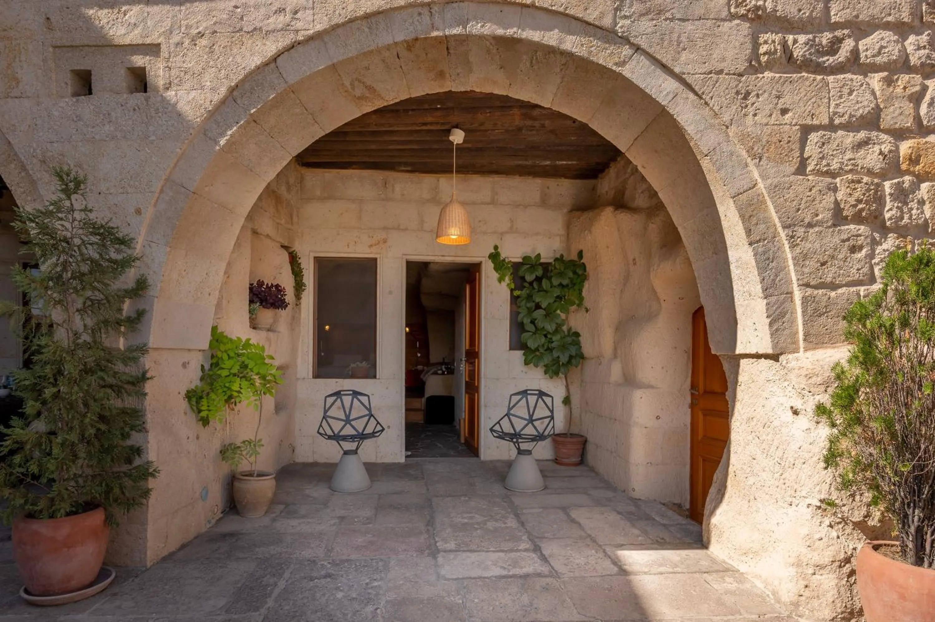 Property building in Serinn House