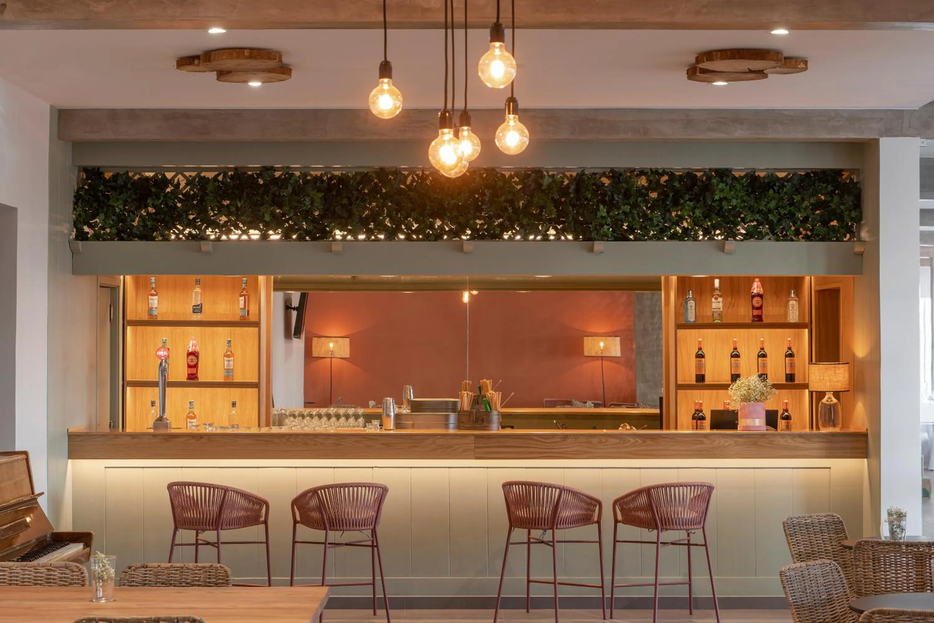 Lounge or bar in Dorisol Buganvilia Studio Hotel