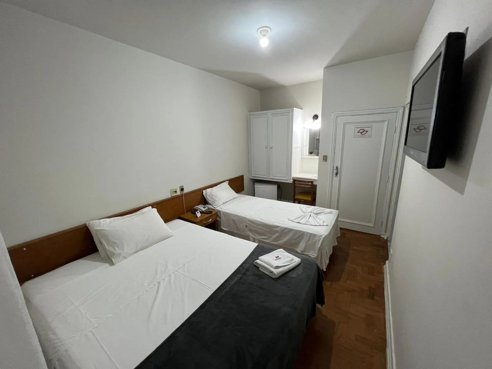 Bed in Santa Rosa Hotel