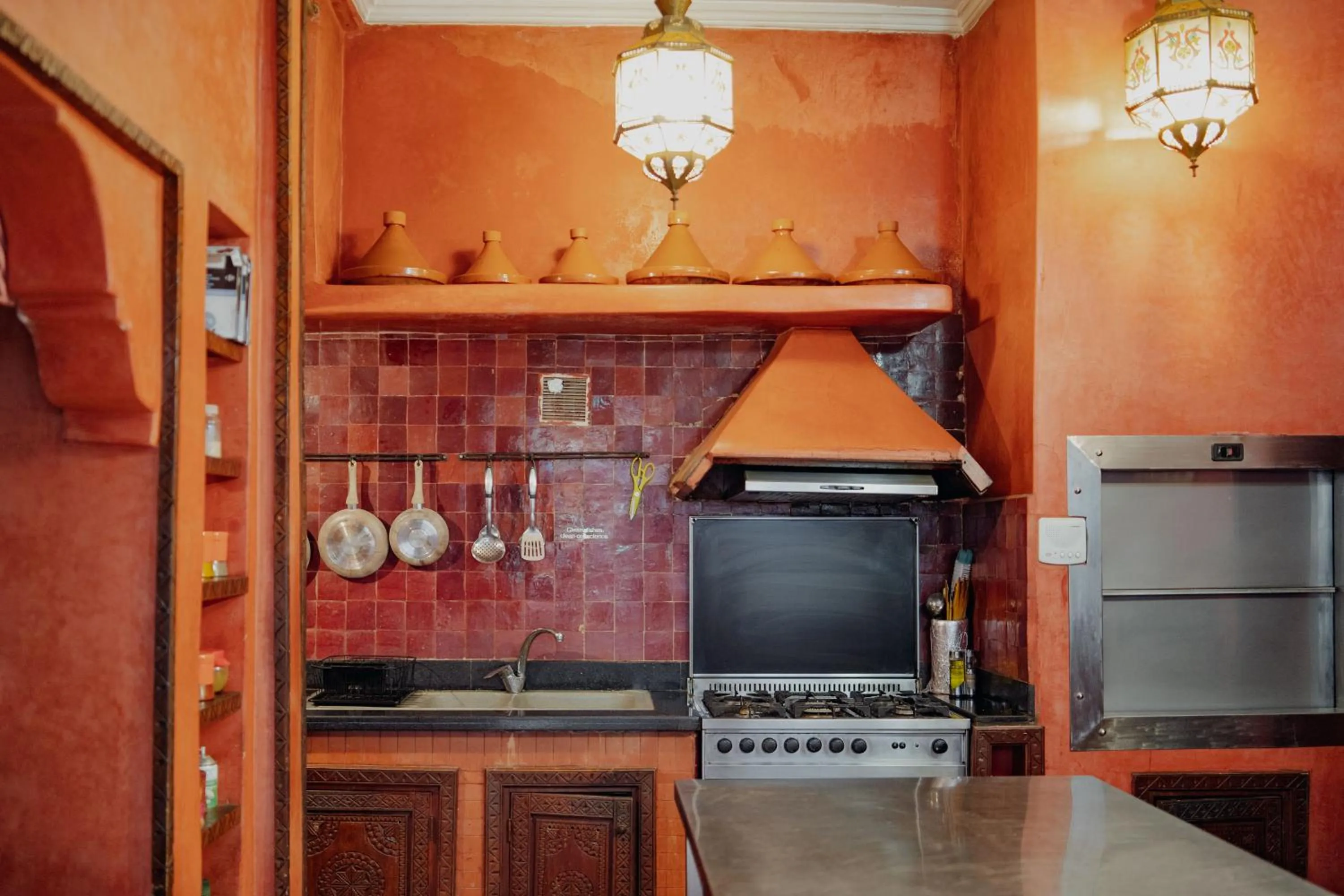Kitchen or kitchenette in Outsite Marrakesh