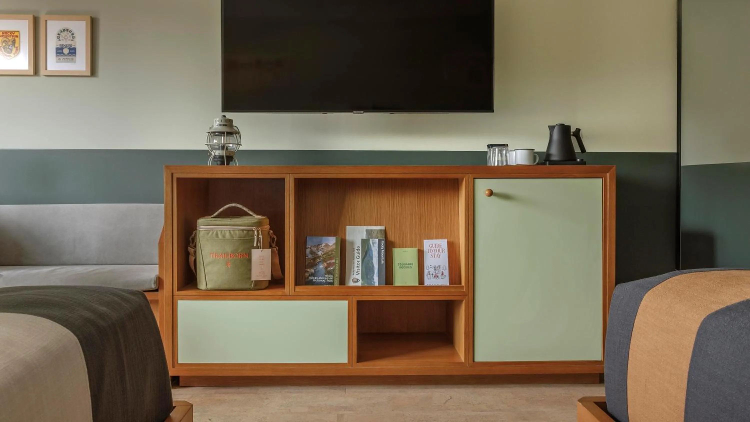 Trailborn Rocky Mountains Outpost