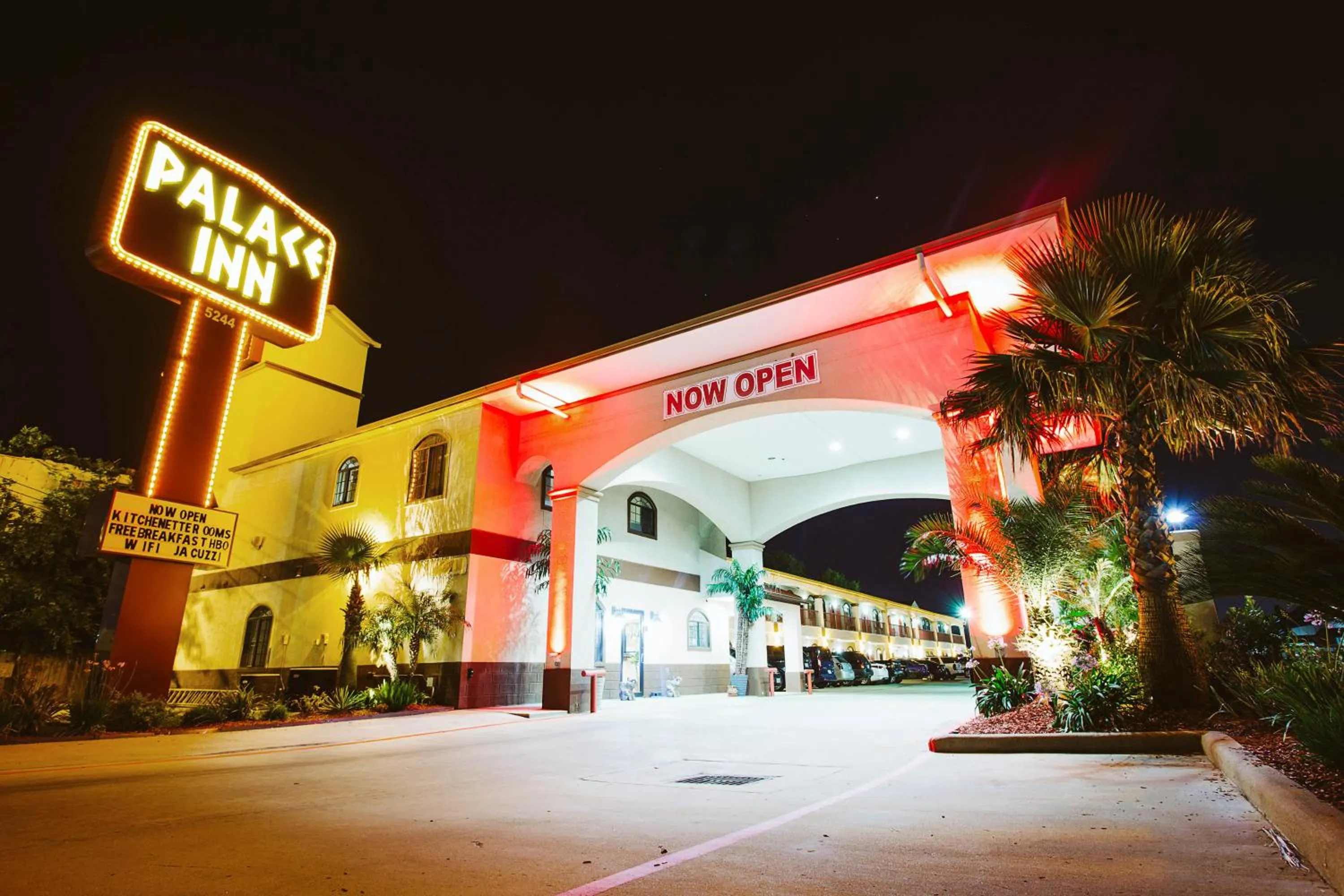 Property building in Palace Inn - Baytown I-10