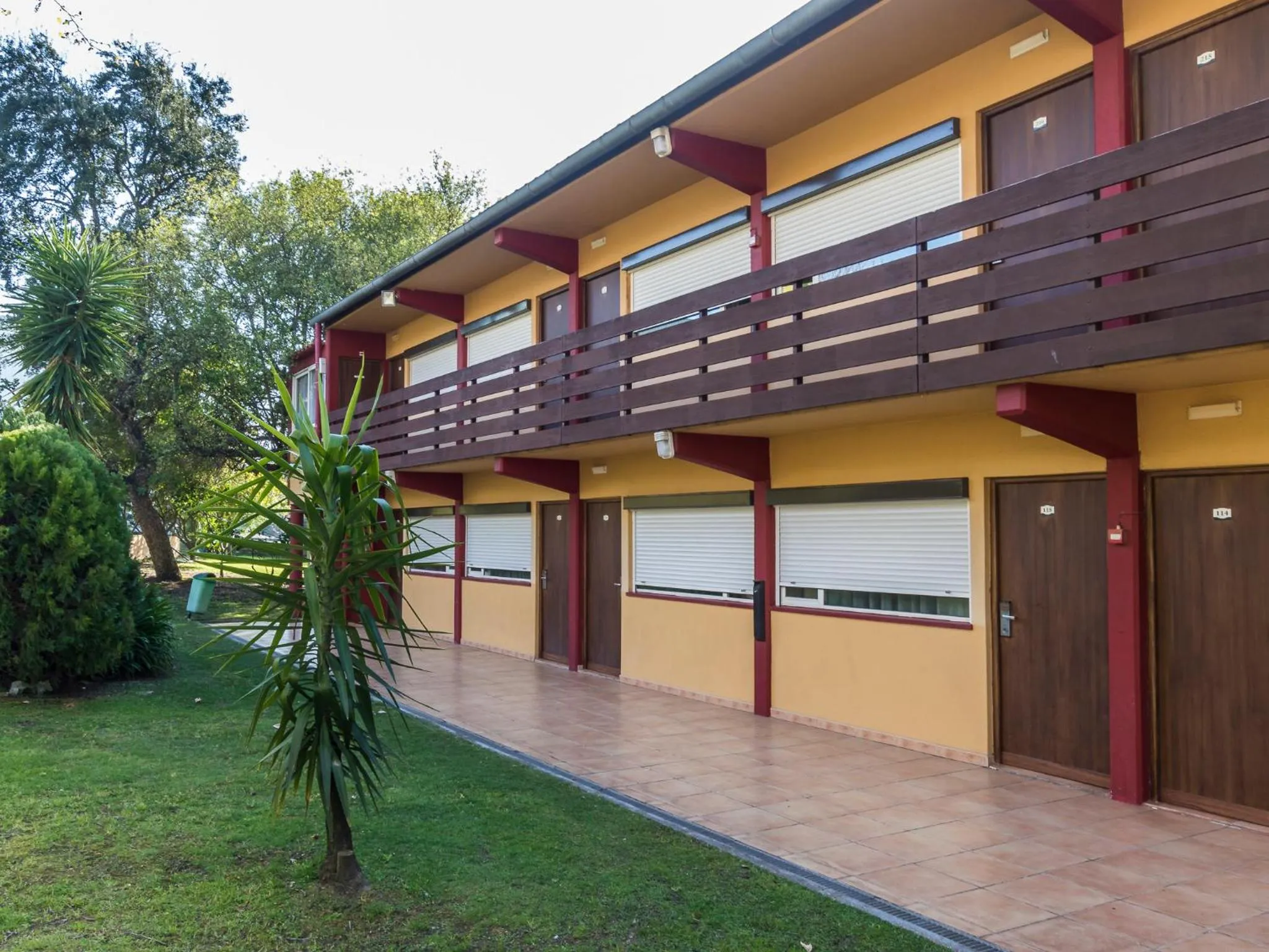 Property building in Hotel Campanile Setubal