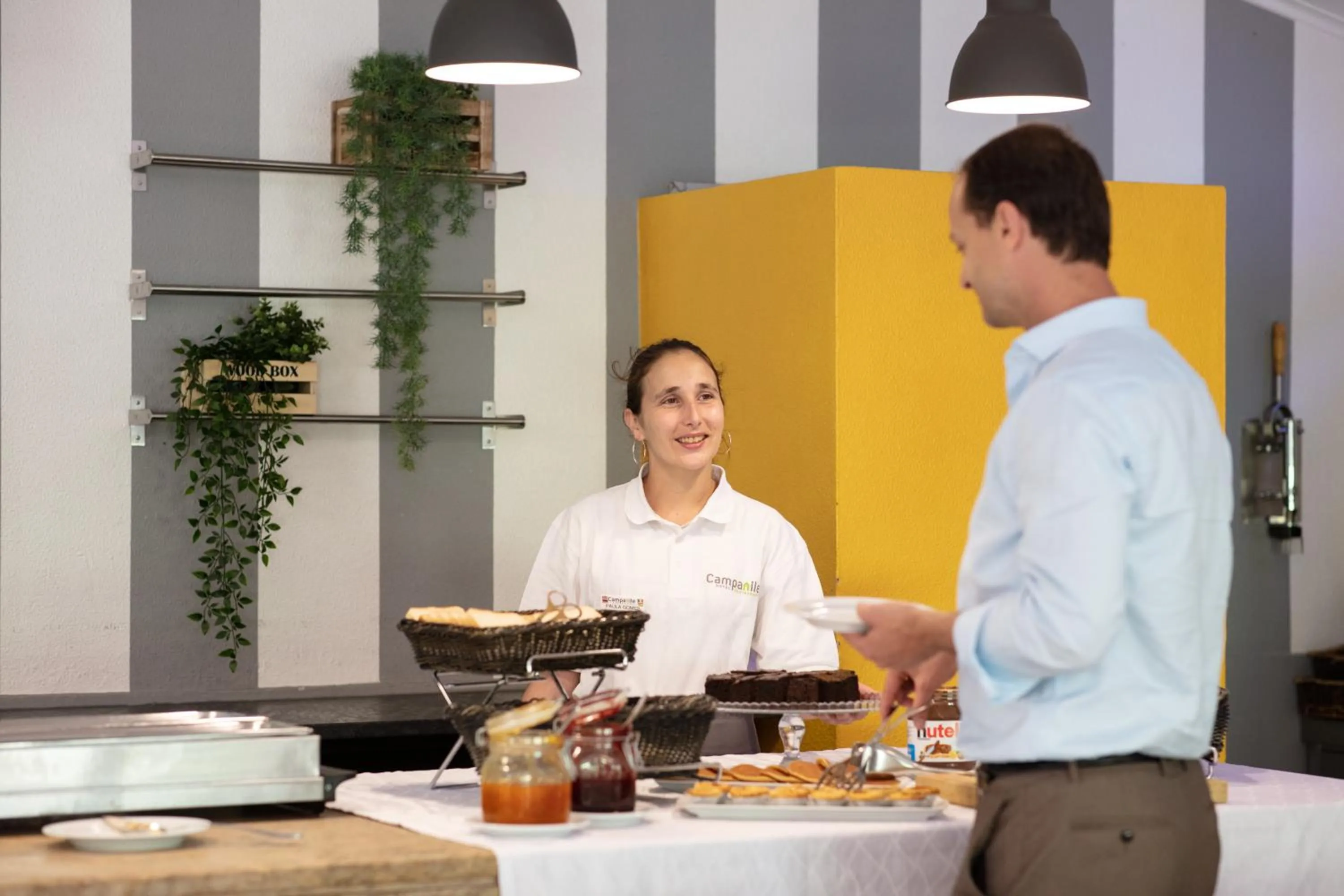 Staff in Hotel Campanile Setubal