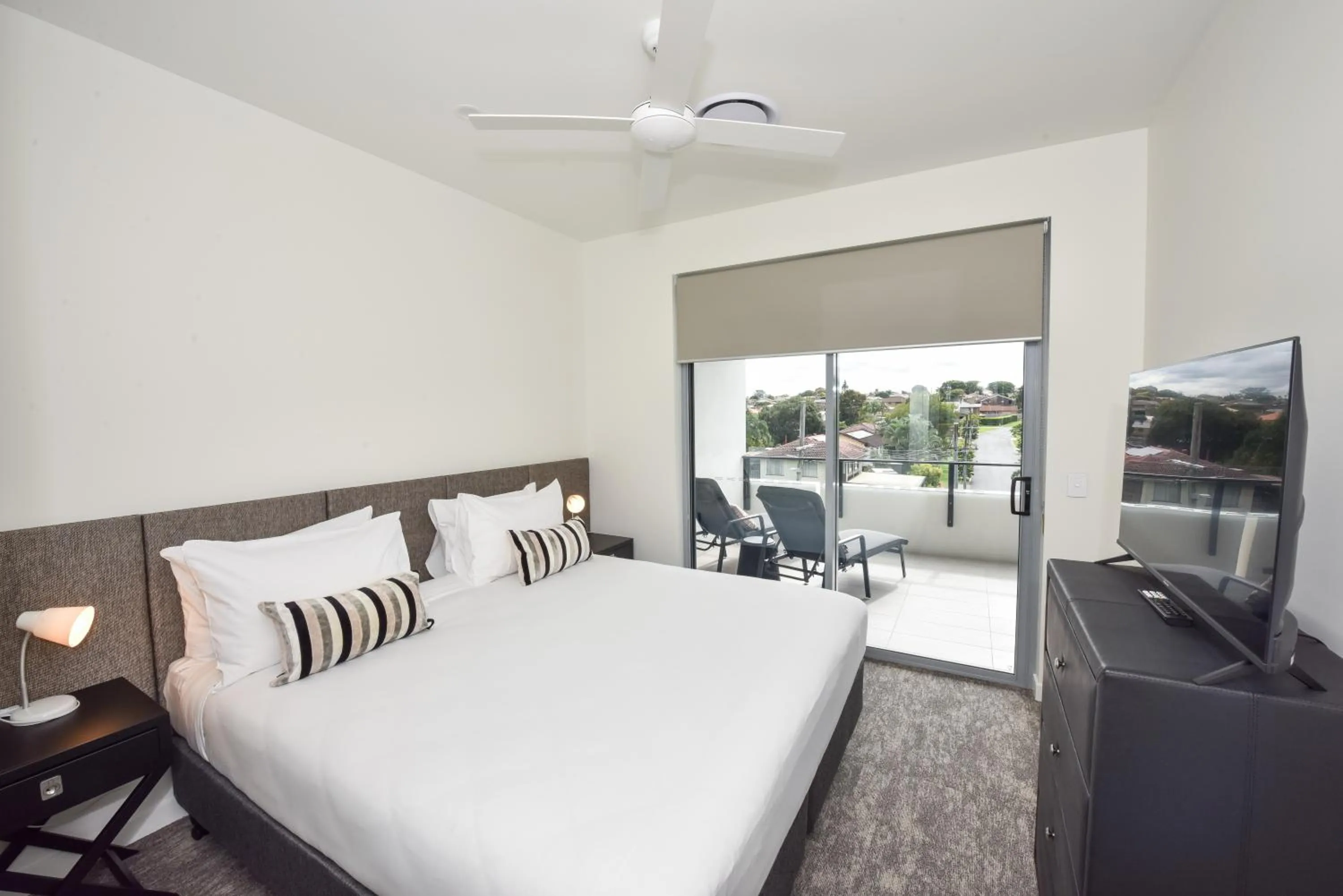 Bed in Brisbane International Virginia