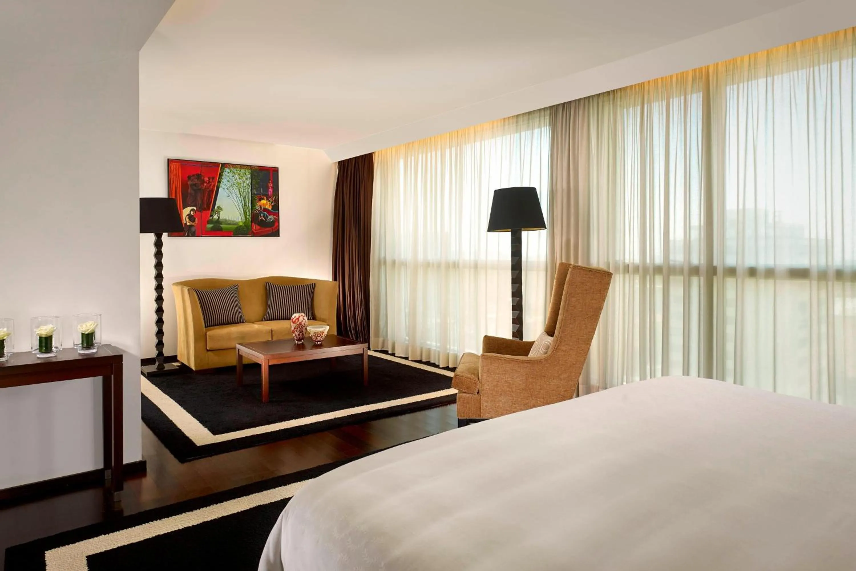Photo of the whole room, Bed in Sheraton Porto Hotel & Spa