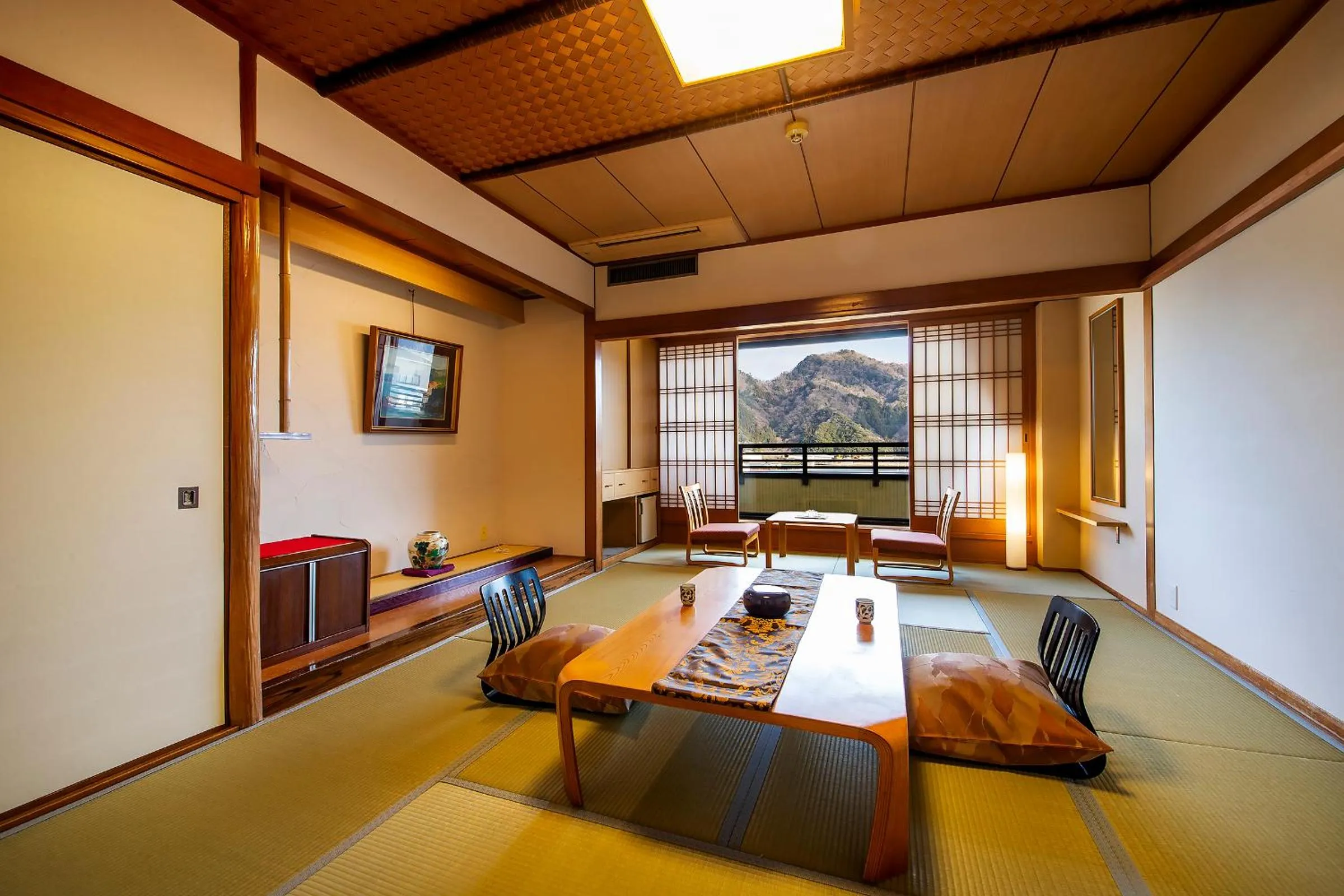 Photo of the whole room in Kawaguchiya Kinosaki Riverside Hotel