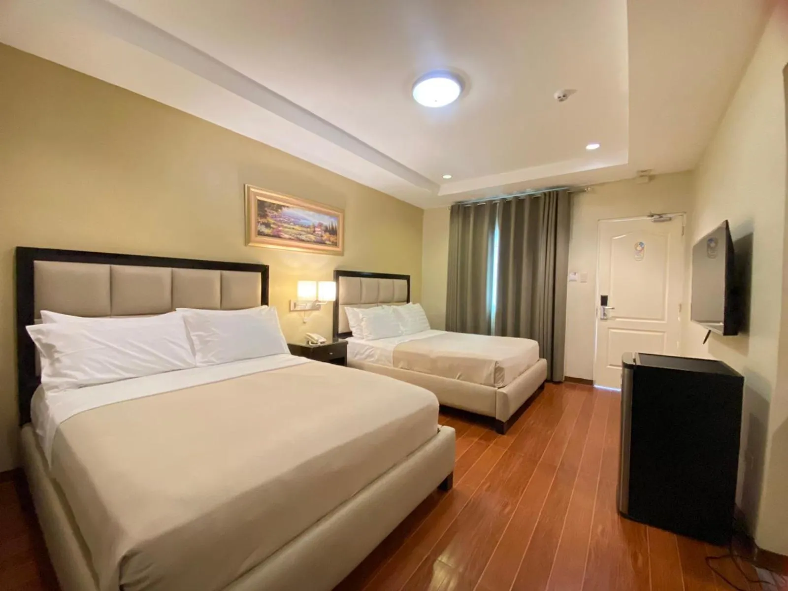 Bedroom, Bed in Prism Hotel