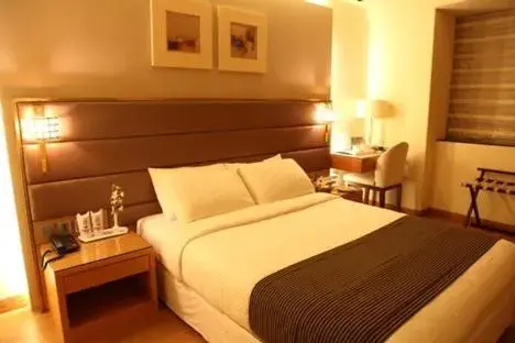 Deluxe Double Room in Middleton Inn Deluxe Double Room in Middleton Inn