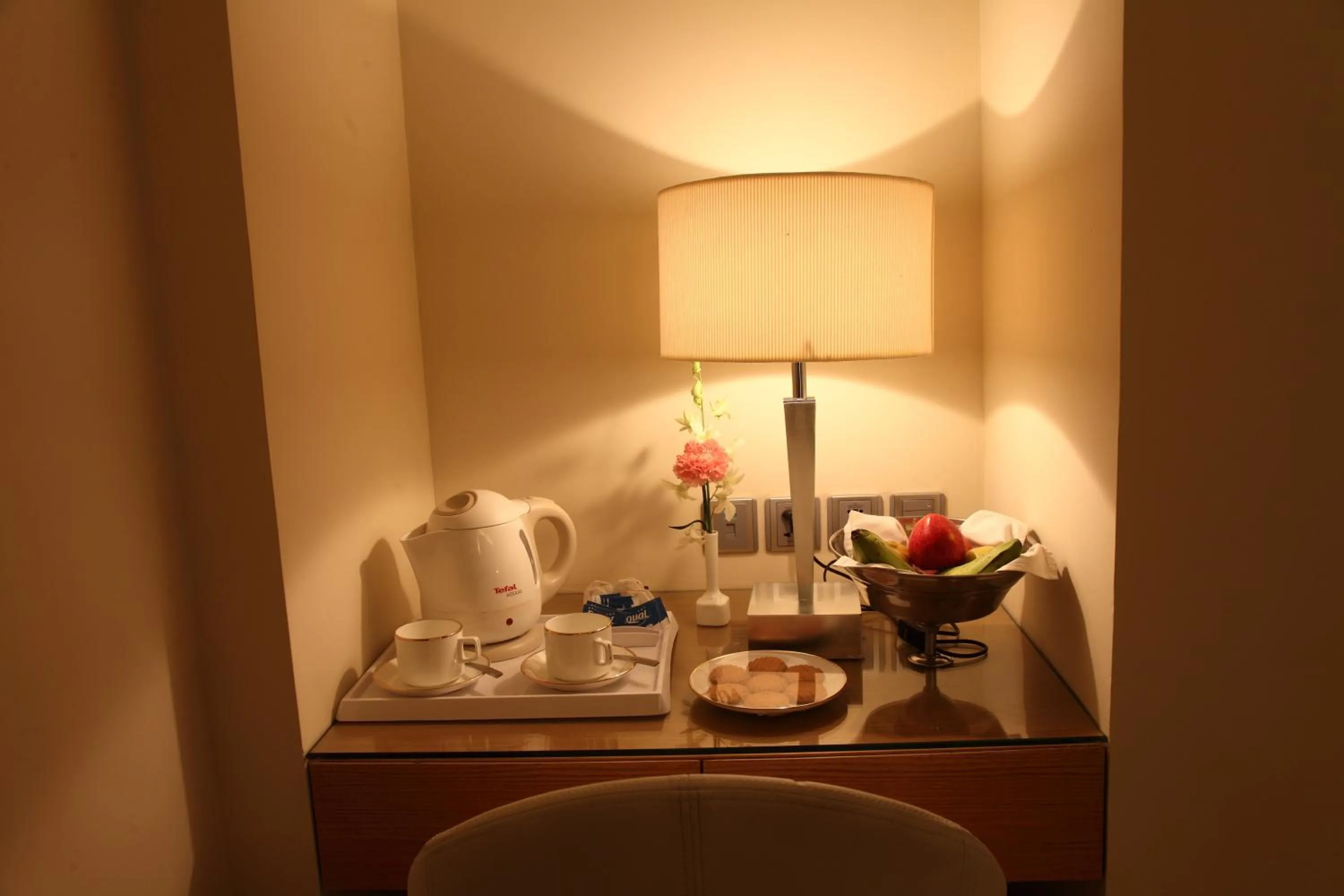 Decorative detail in Middleton Inn