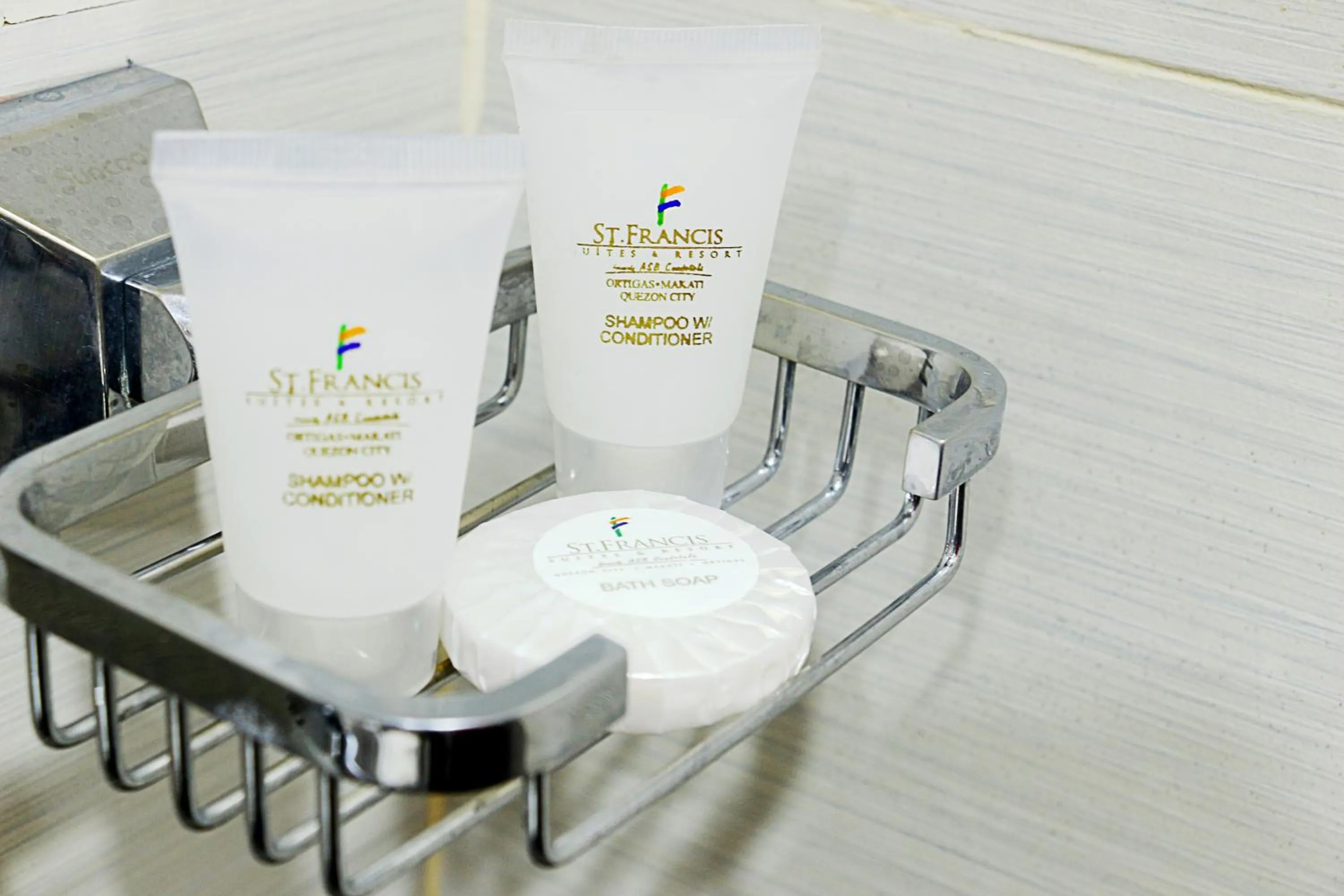 Area and facilities in BSA Twin Towers