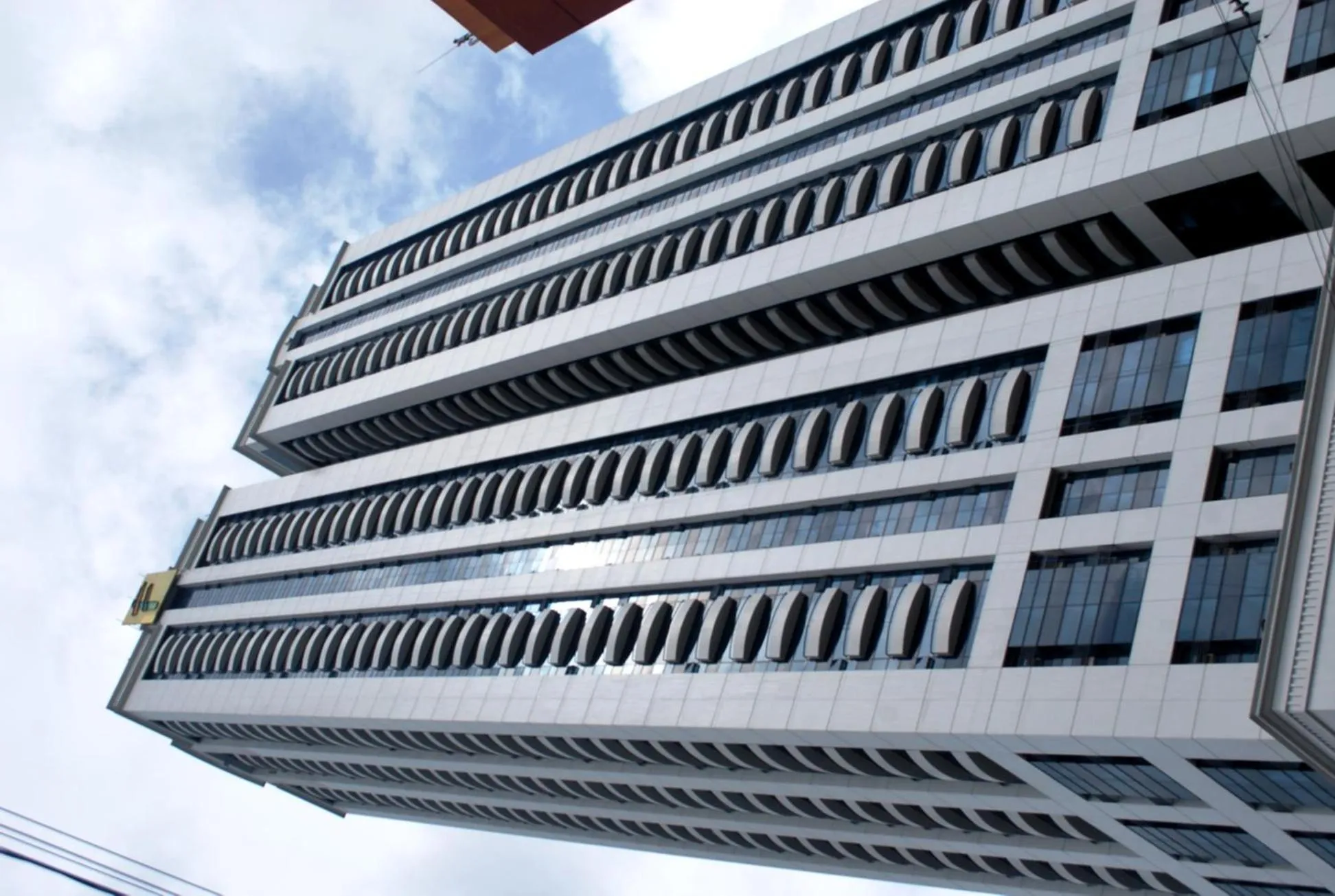 Facade/entrance in BSA Twin Towers