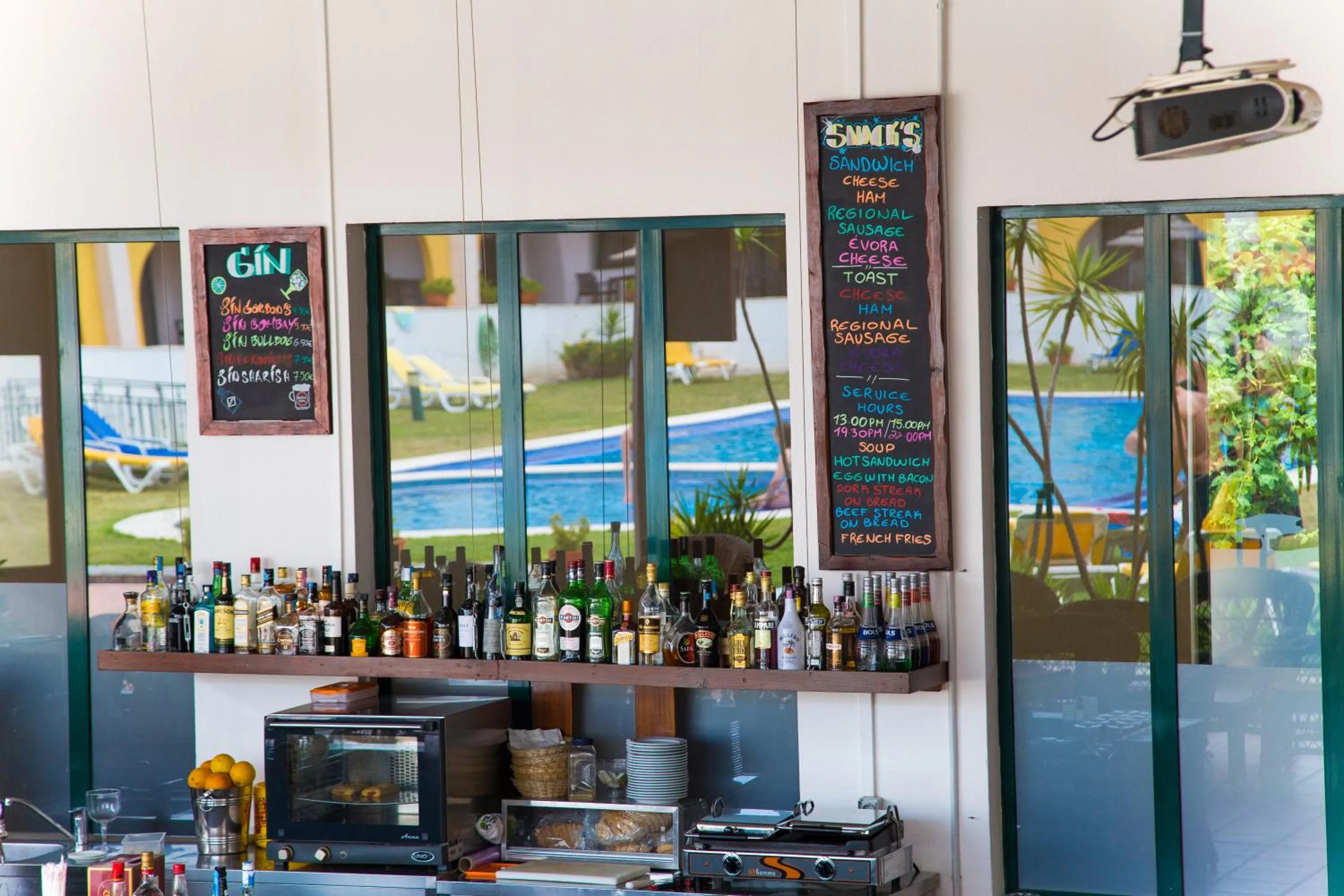 Lounge or bar in Hotel Dom Fernando