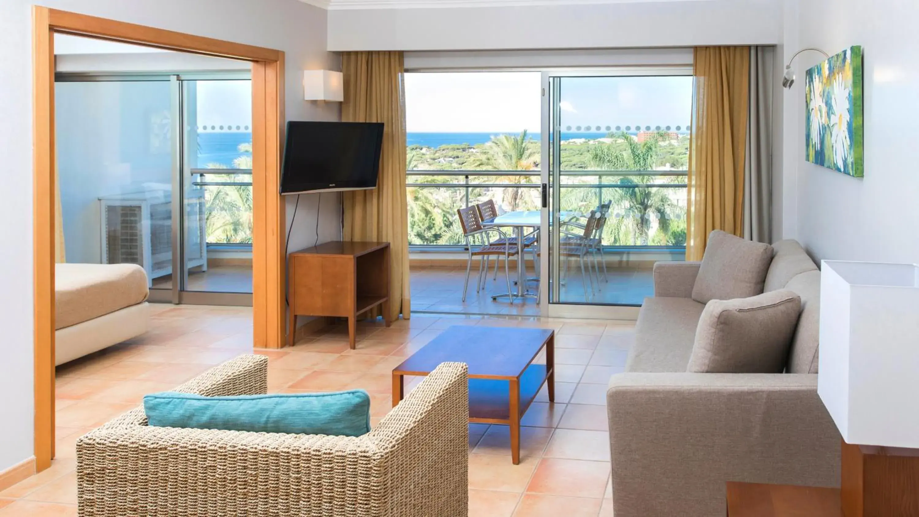 One-Bedroom Apartment with Sea View in Alfagar Alto da Colina One-Bedroom Apartment with Sea View in Alfagar Alto da Colina