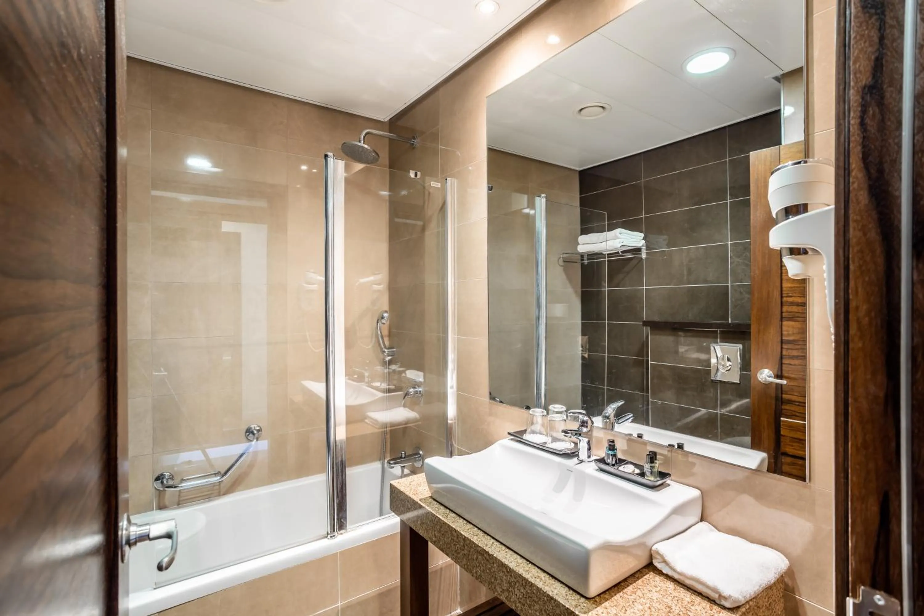 Bathroom in Emily's Hotel