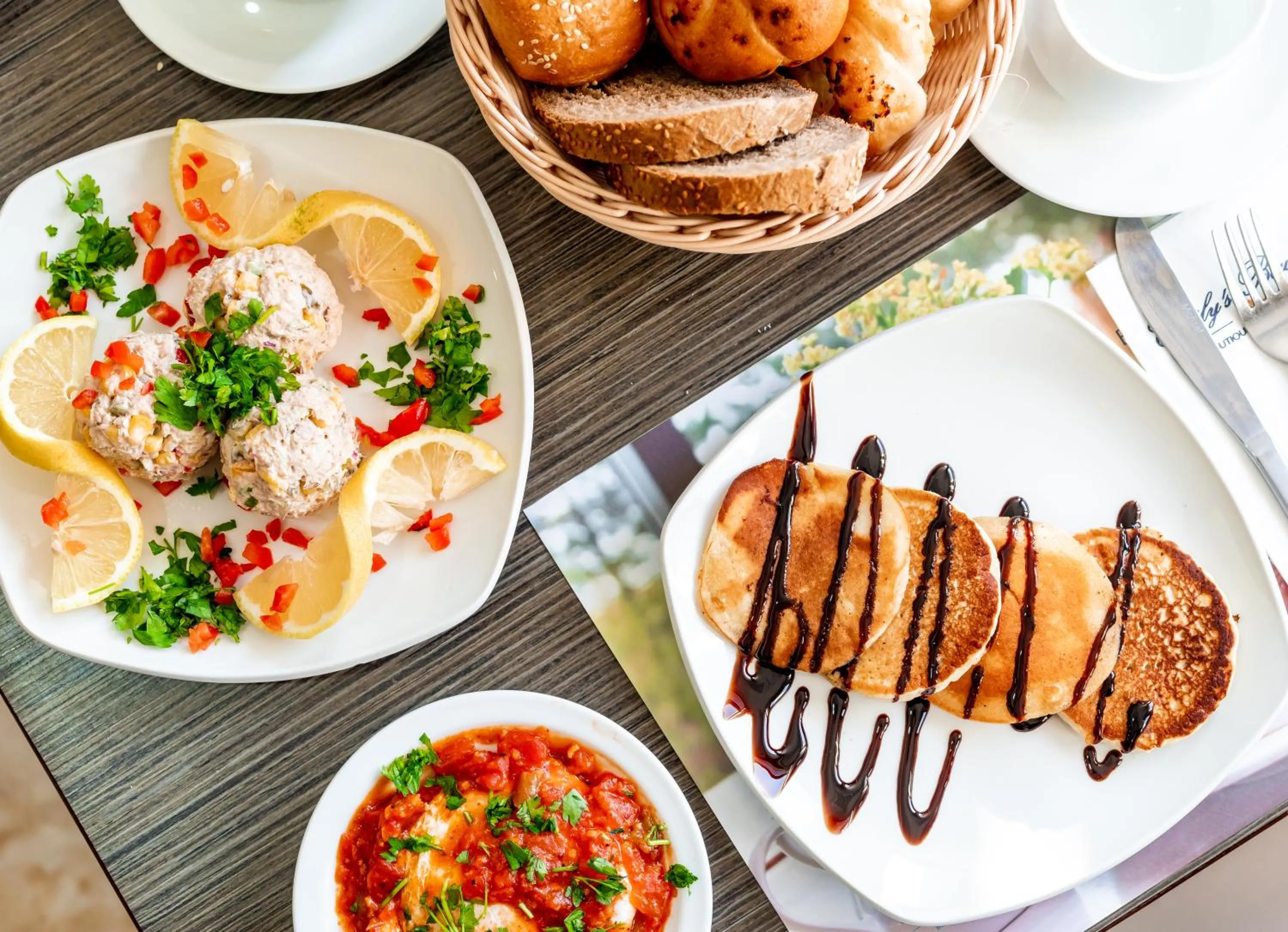 Breakfast in Emily's Hotel