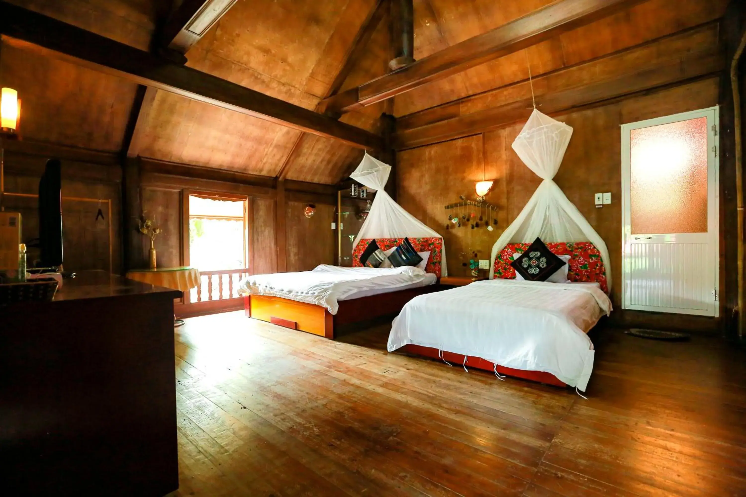 Suite with Mountain View - single occupancy in Cat Ba Eco Lodge Suite with Mountain View - single occupancy in Cat Ba Eco Lodge