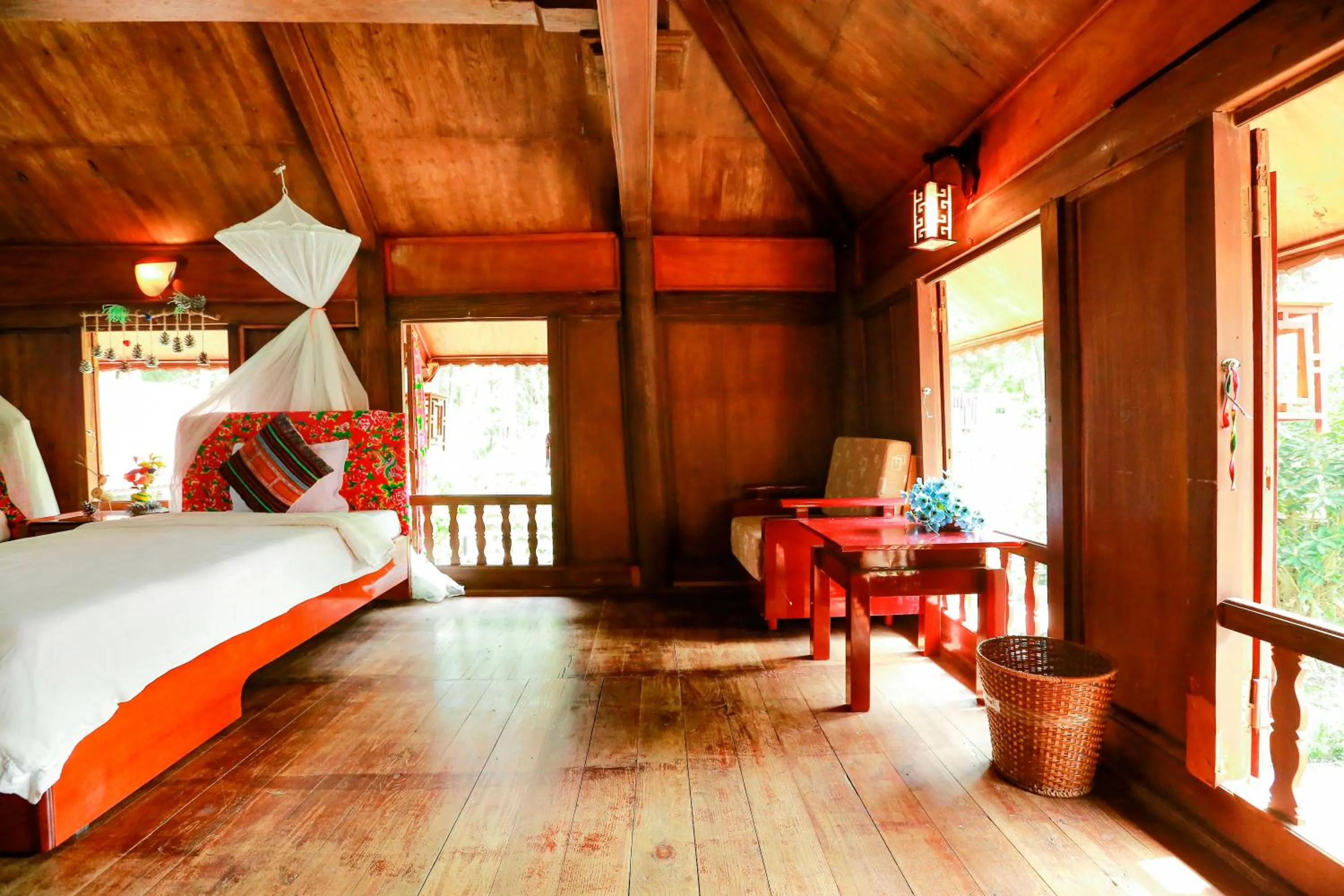 Bed in Cat Ba Eco Lodge