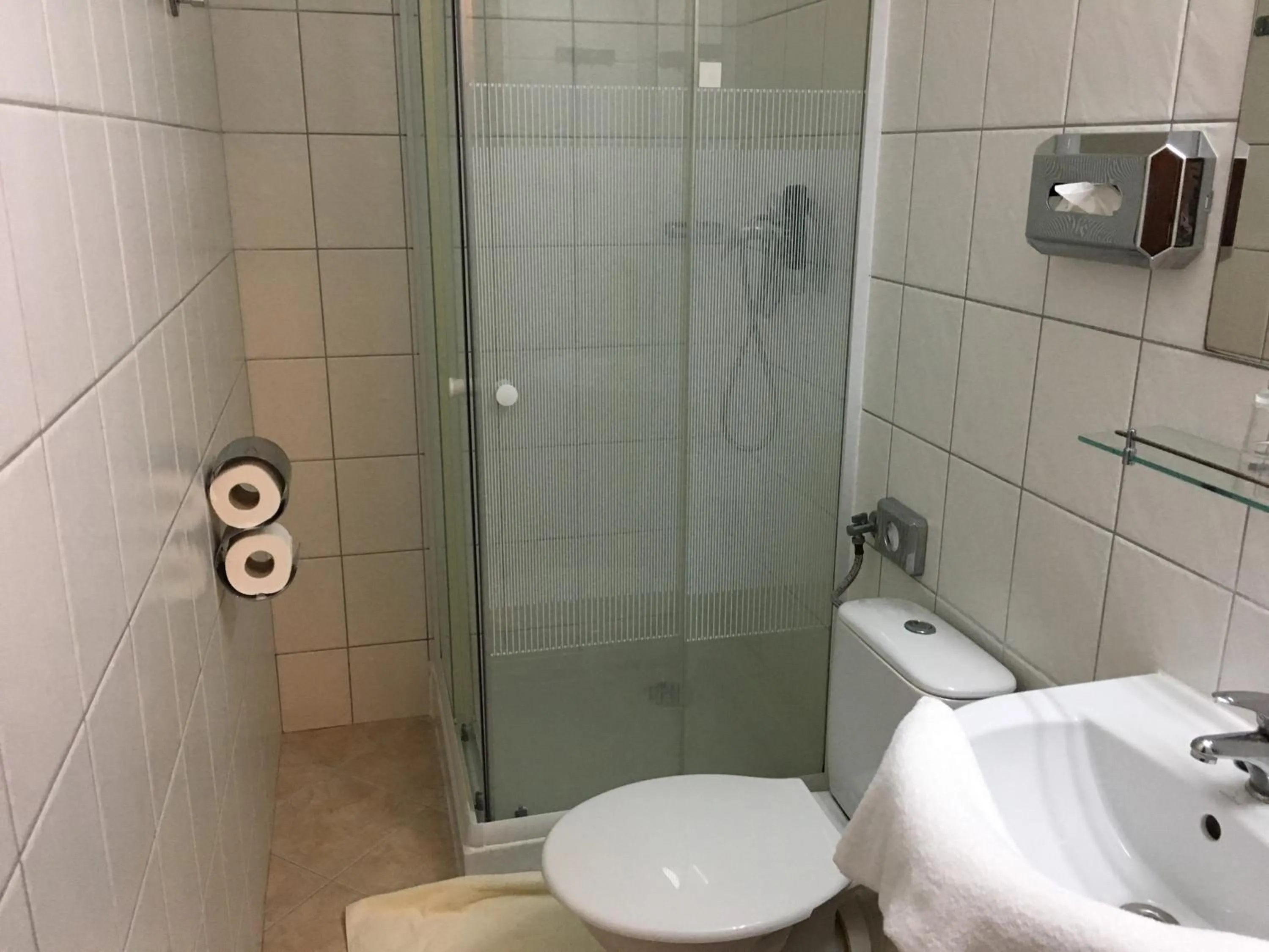 Shower in Šport Hotel Bôrik