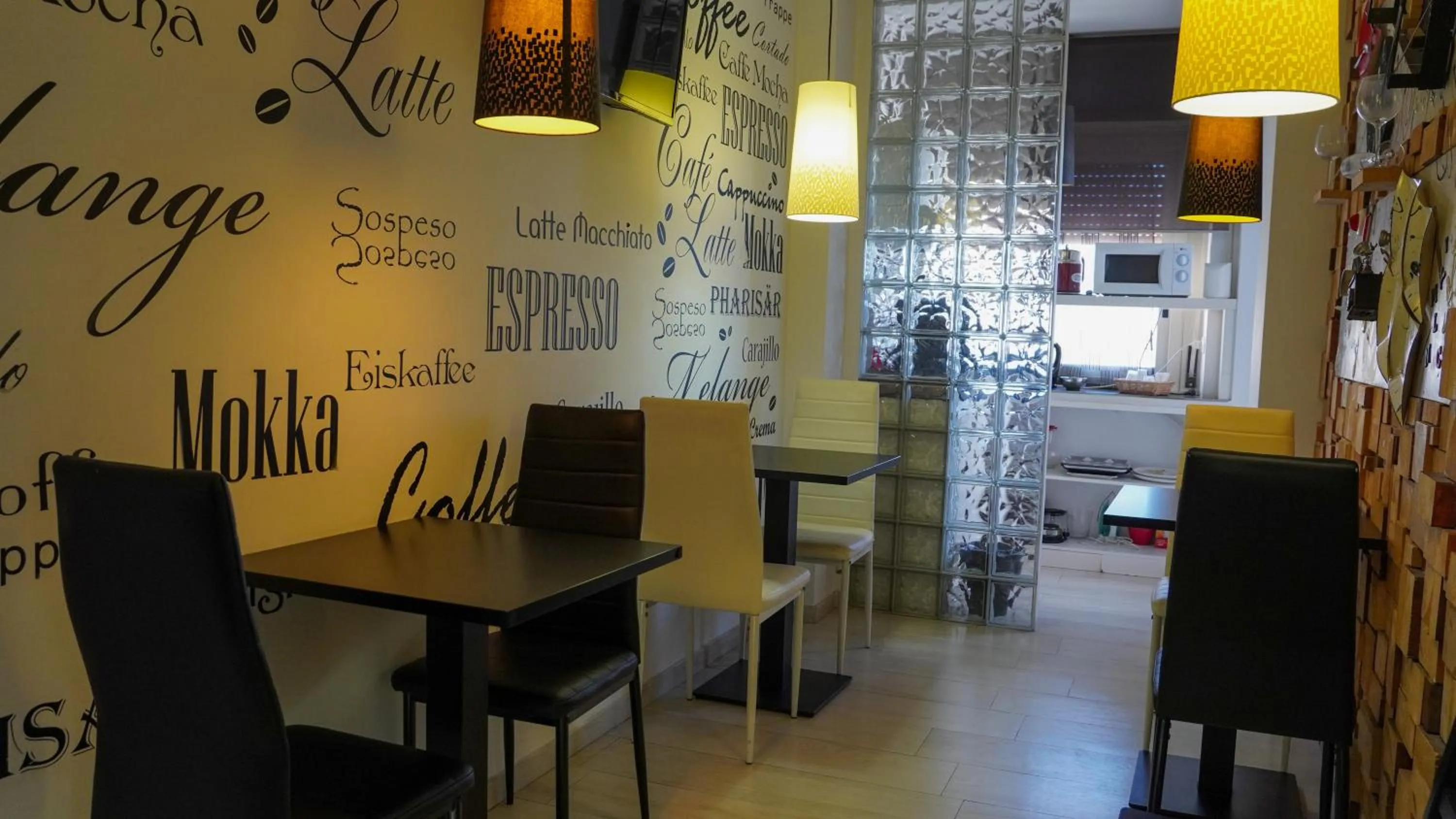 Restaurant/places to eat in Caos Calmo