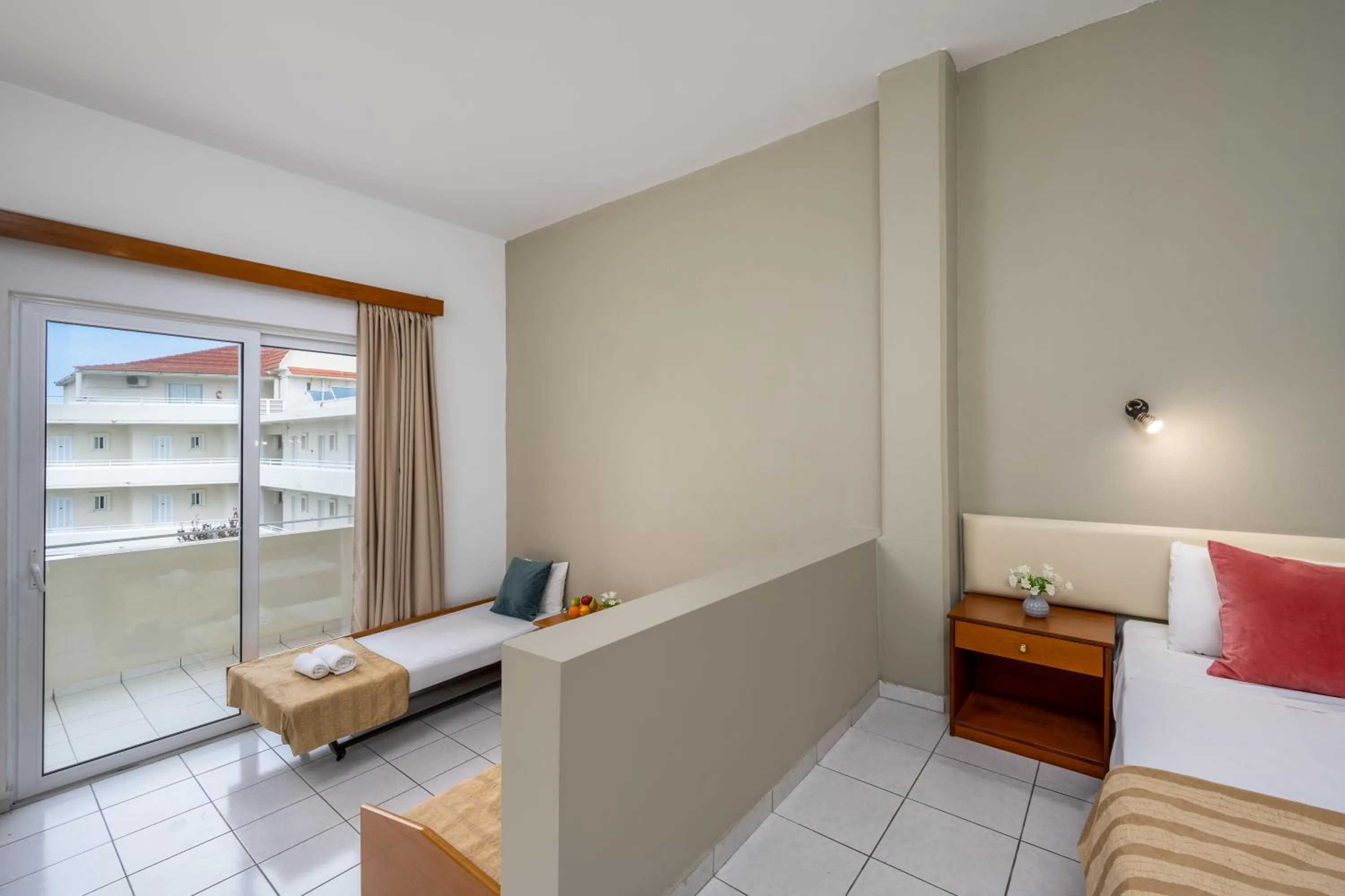 Bedroom, Bed in Bayside Hotel Katsaras