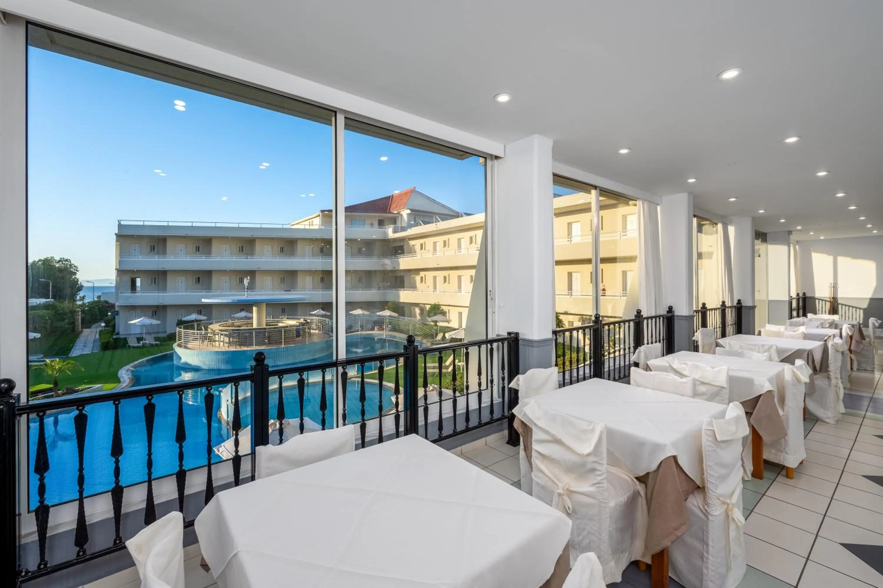 Property building in Bayside Hotel Katsaras