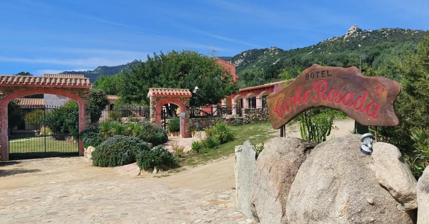 Hotel La Corte Rosada Hotel La Corte Rosada