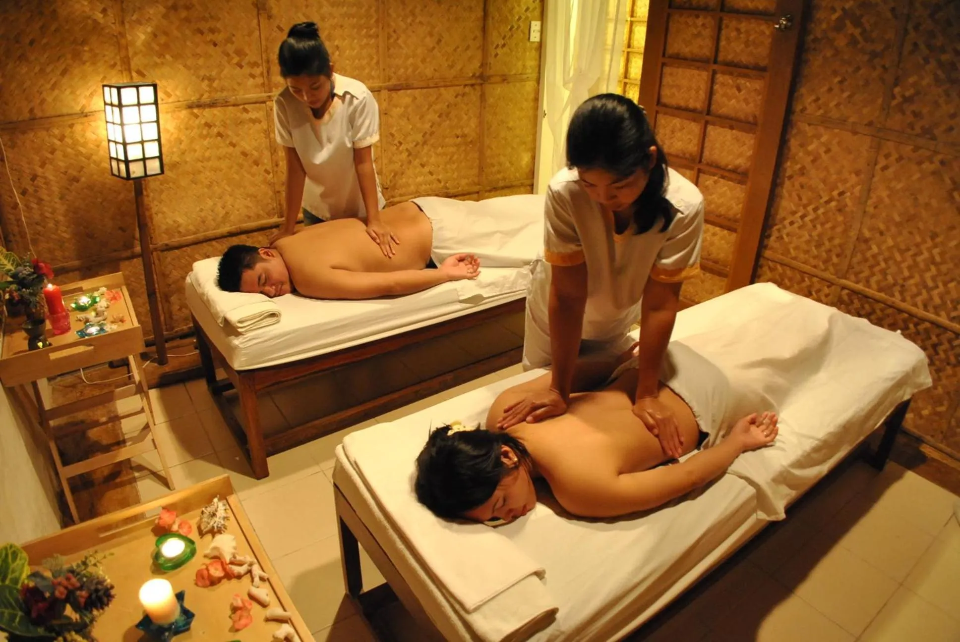 Massage in Surfside Boracay Resort