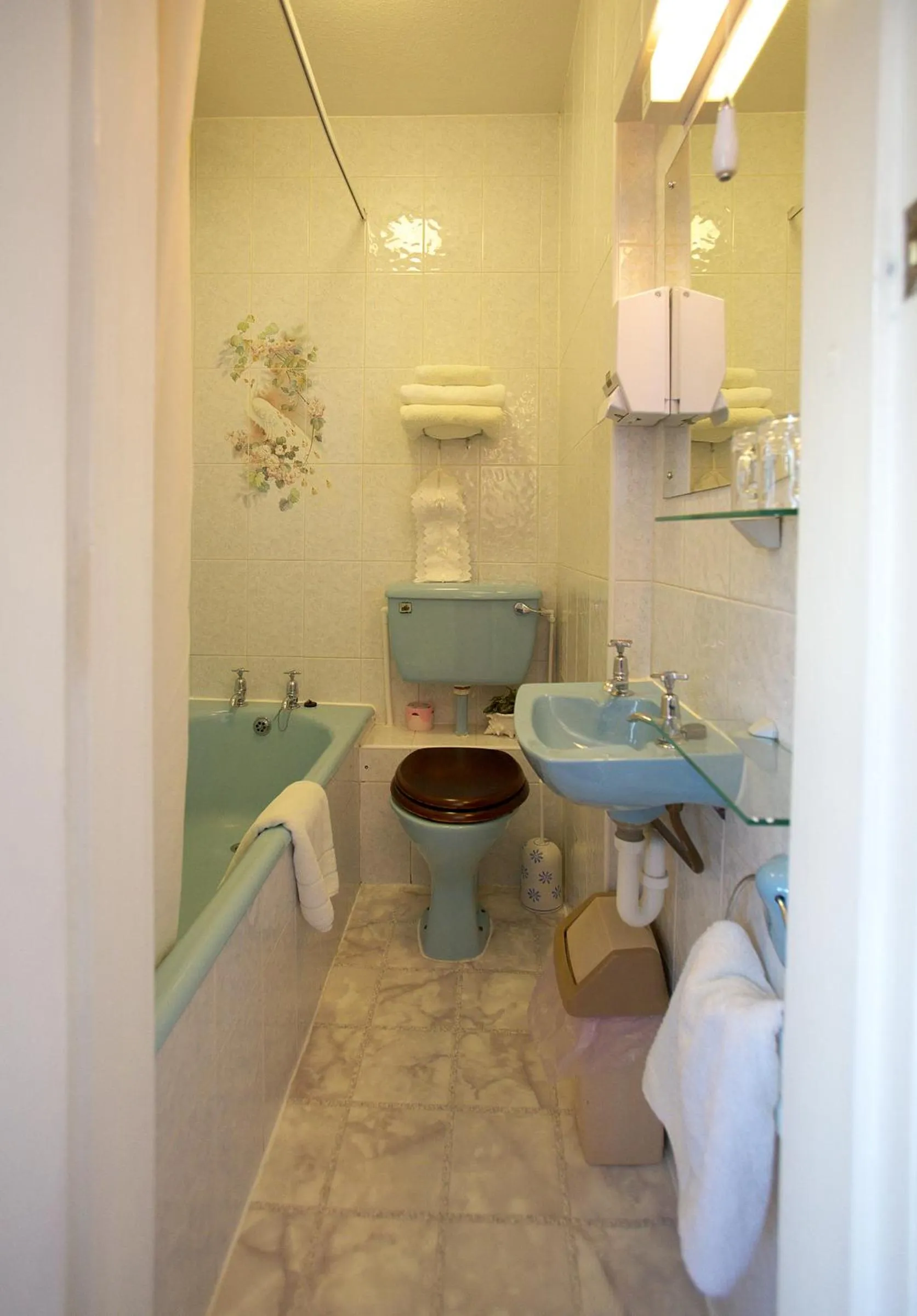 Bathroom in Moonraker House