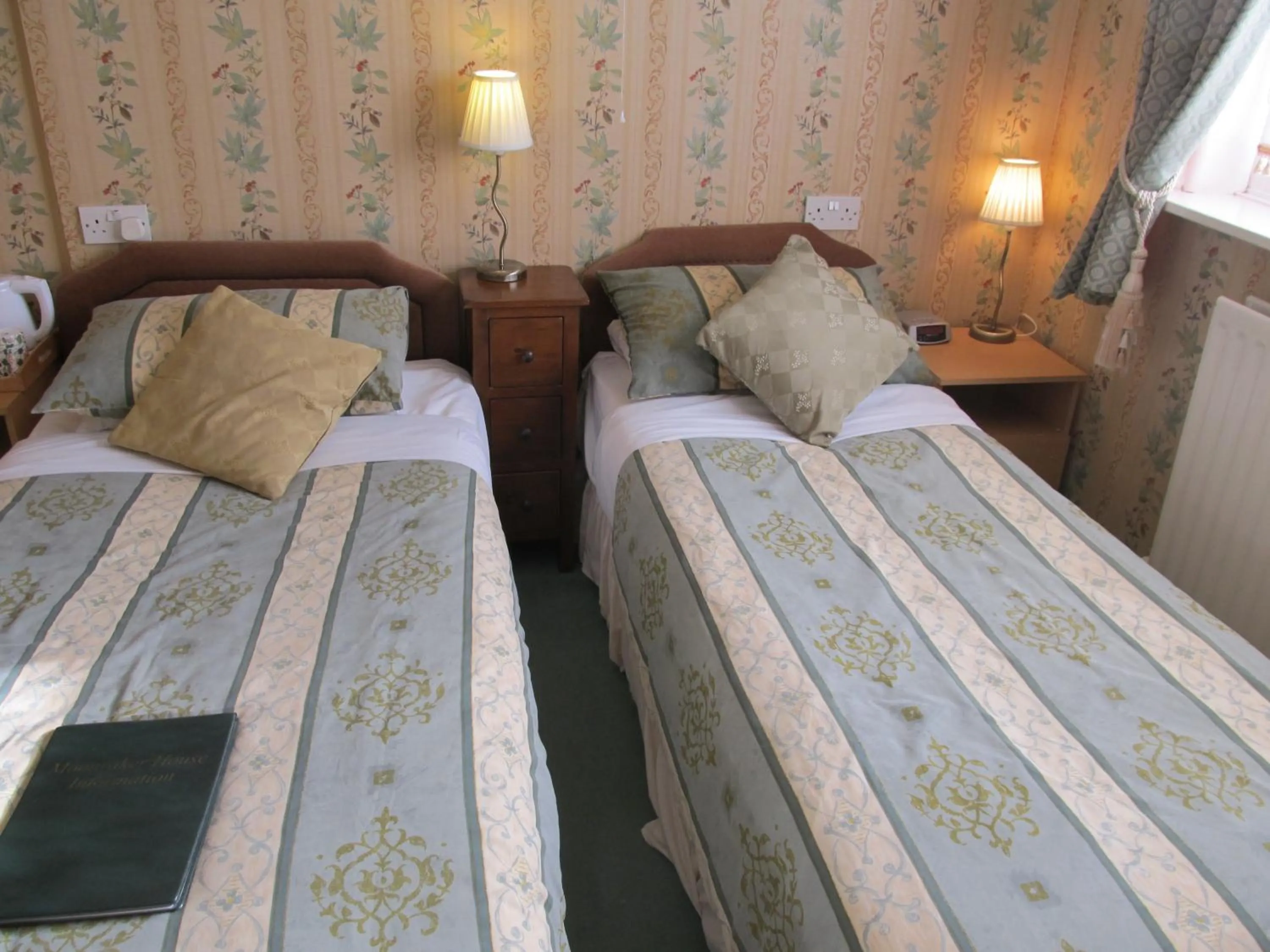 Bed in Moonraker House