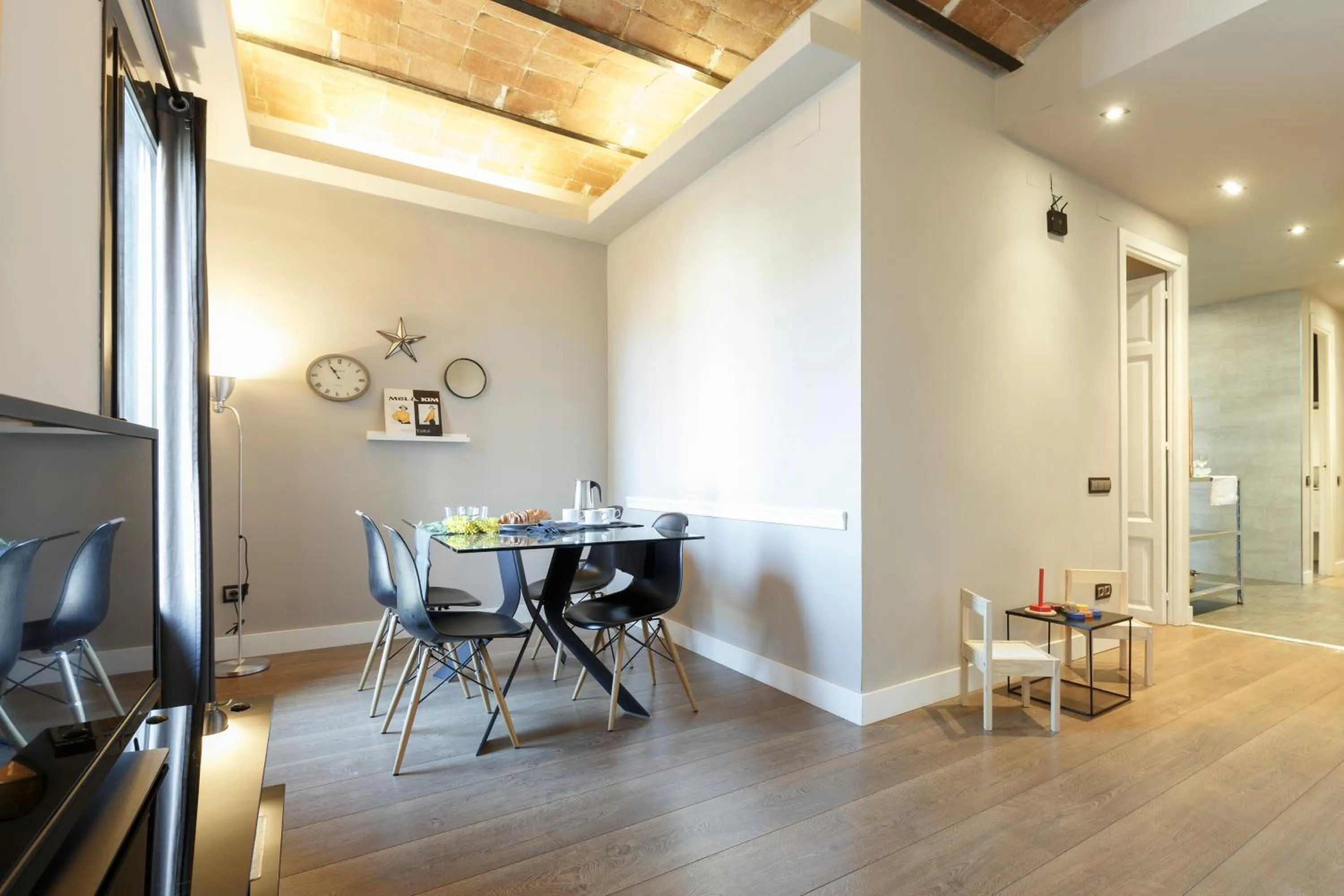 Living room in AinB Eixample-Miro Apartments