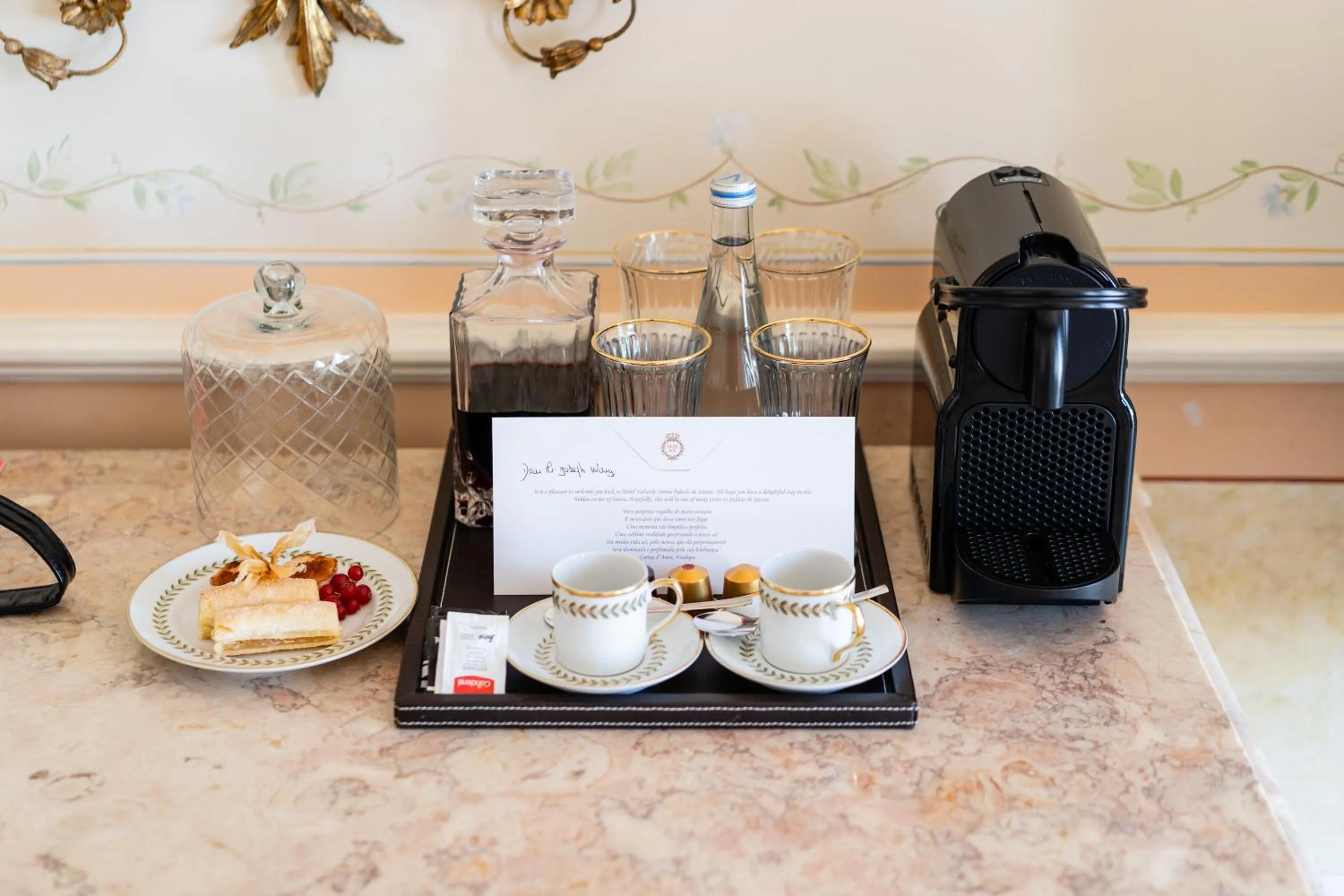 Bedroom in Valverde Sintra Palácio de Seteais - The Leading Hotels of the World
