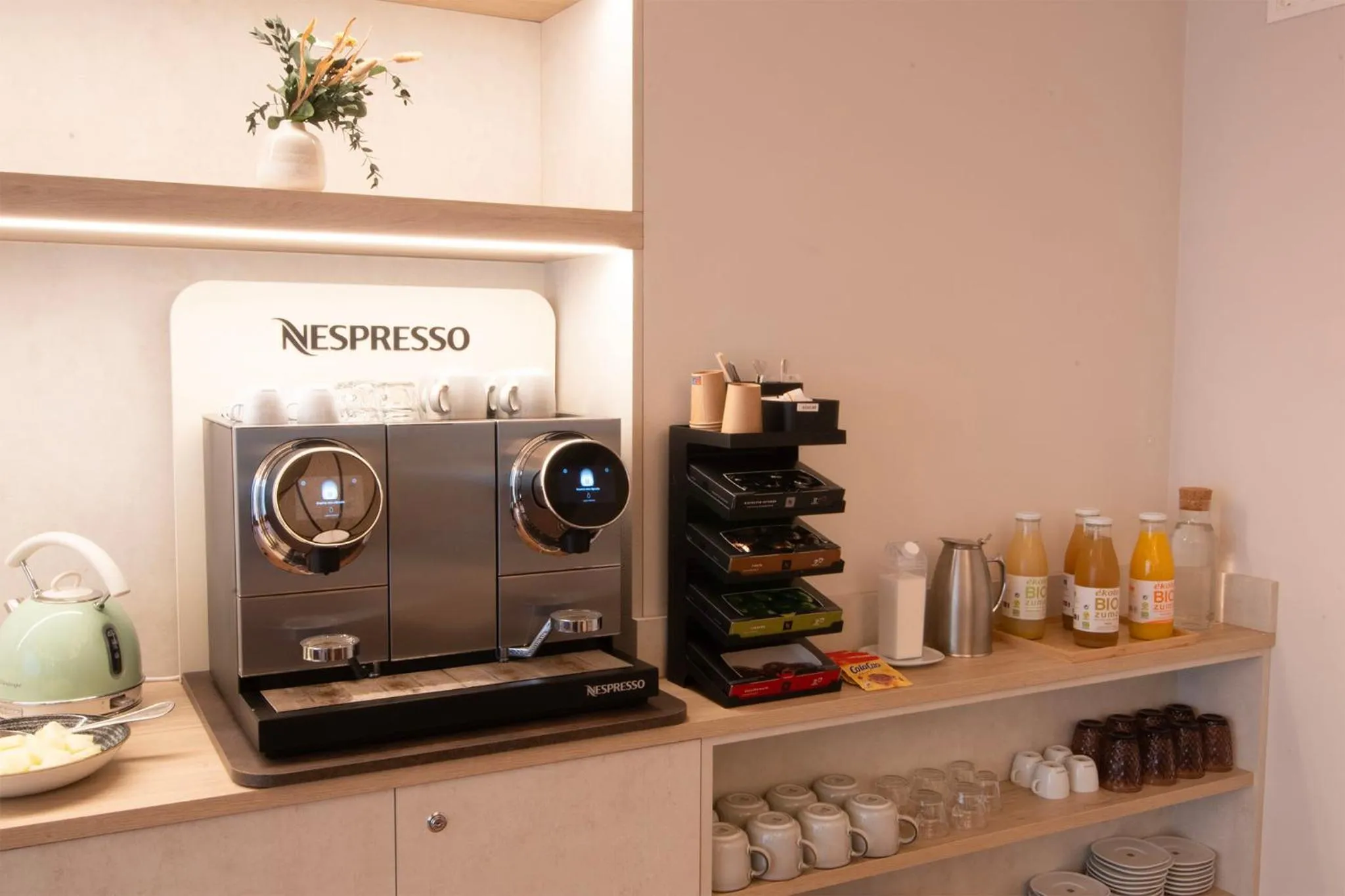 Coffee/tea facilities in Hotel Beratxa