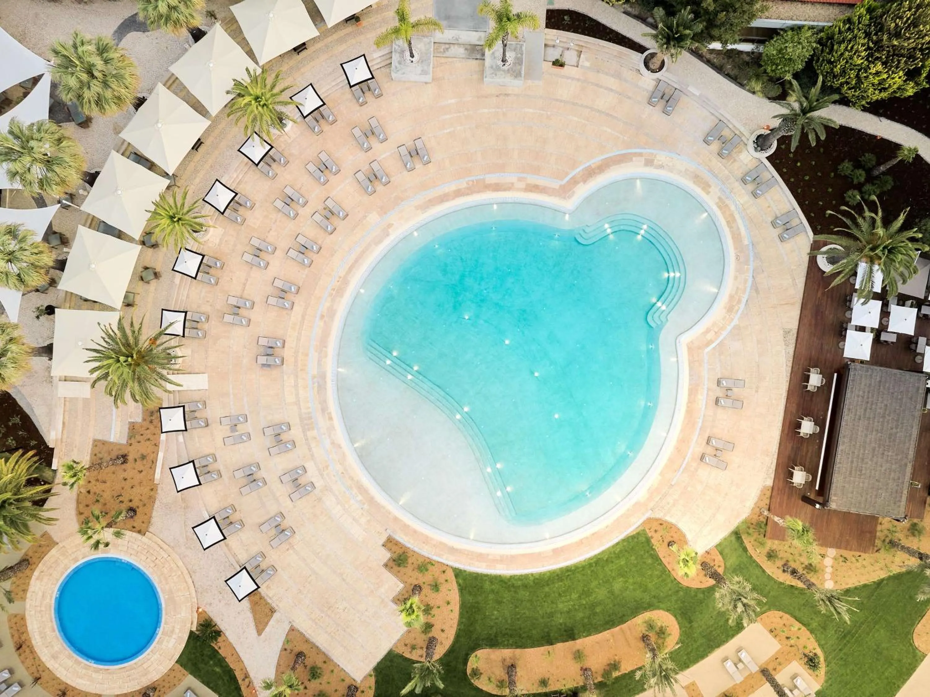 Property building in Tivoli Marina Vilamoura